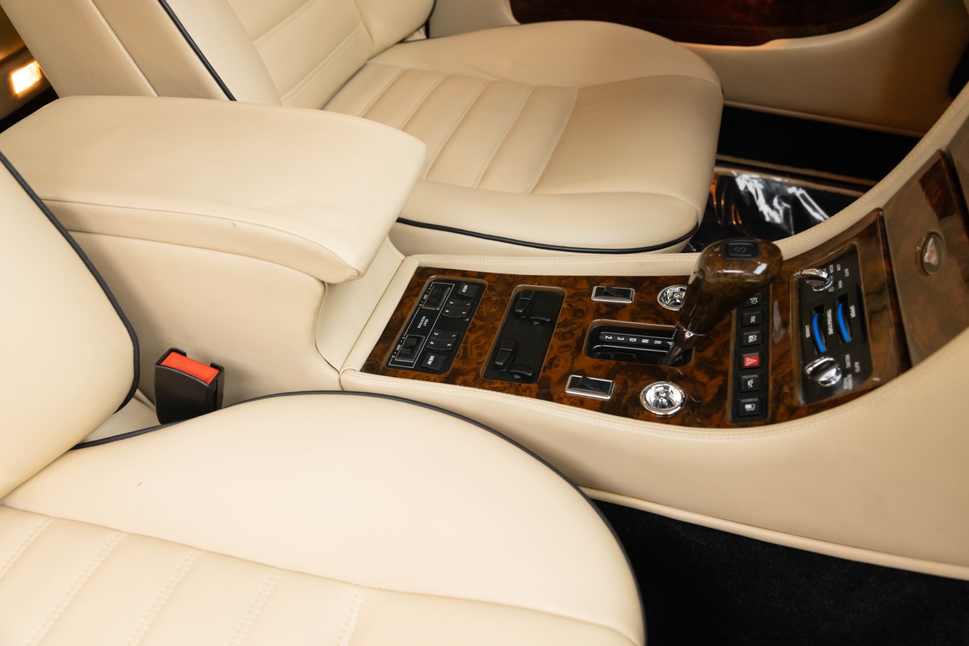 1997 Bentley Turbo R Long Base photo 33
