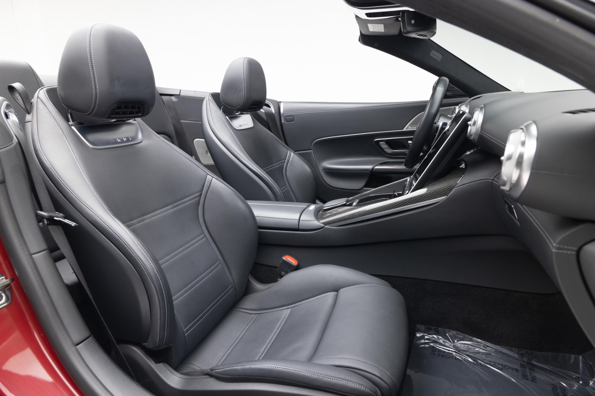 2022 Mercedes Benz SL 63 AMG photo 4