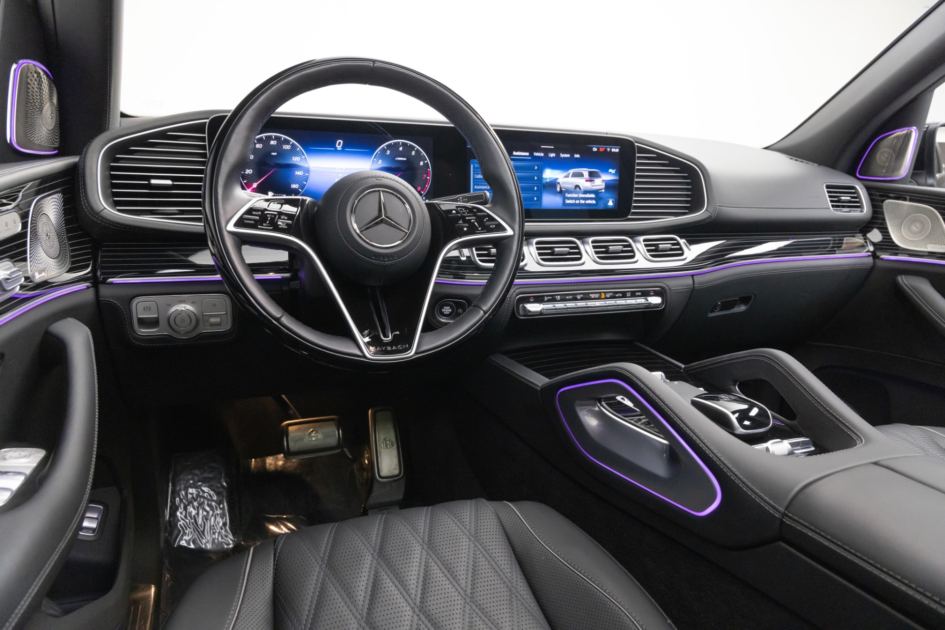 2024 Mercedes Benz GLS Maybach 600 4MATIC photo 4