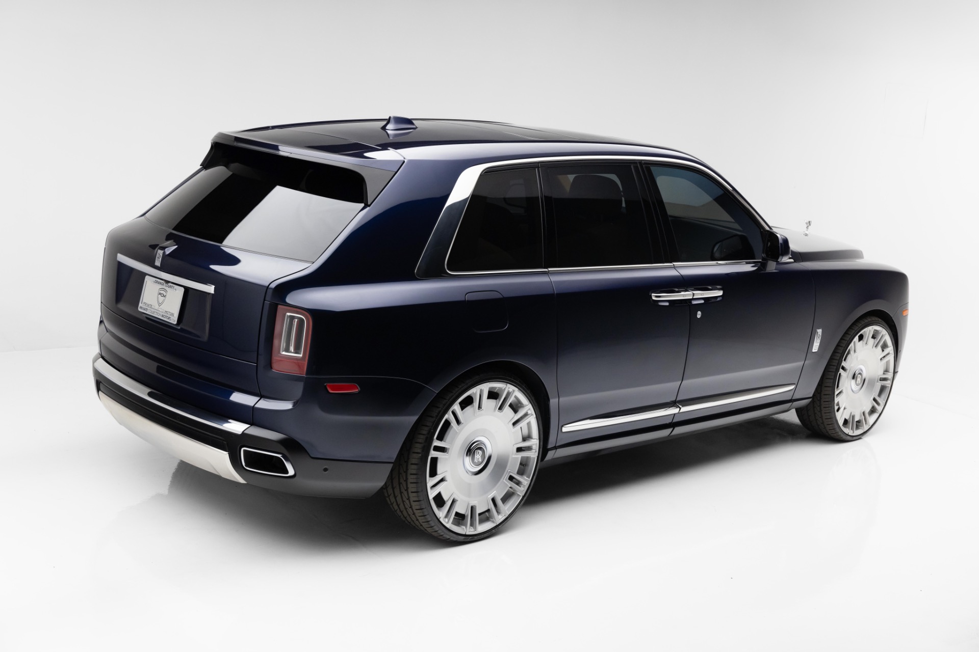 2019 Rolls Royce Cullinan RR31 photo 2