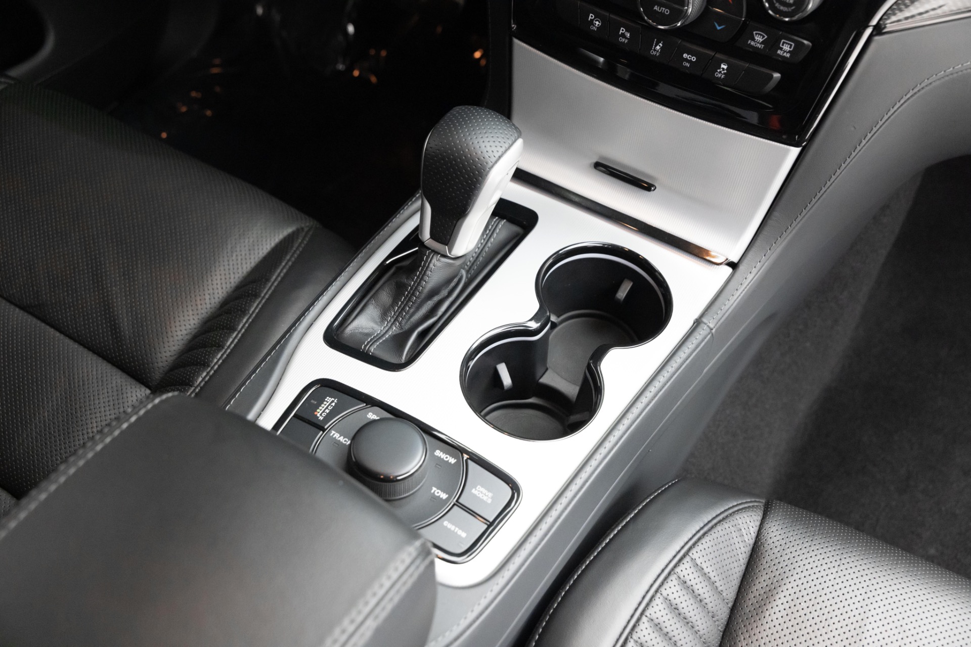 2020 Jeep Grand Cherokee Trackhawk - Photo 16
