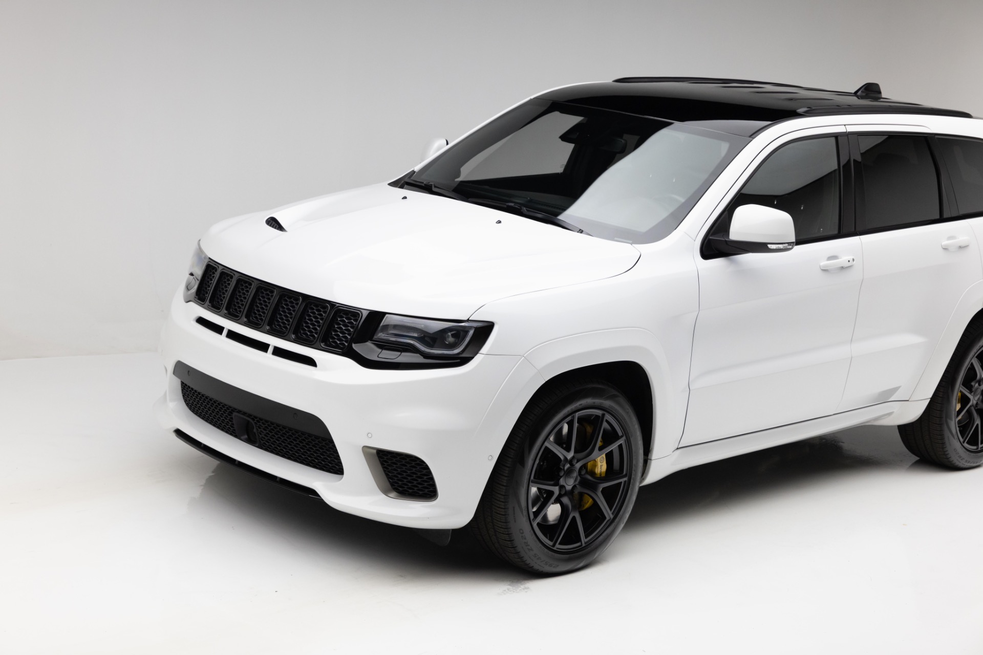 2020 Jeep Grand Cherokee Trackhawk - Photo 25