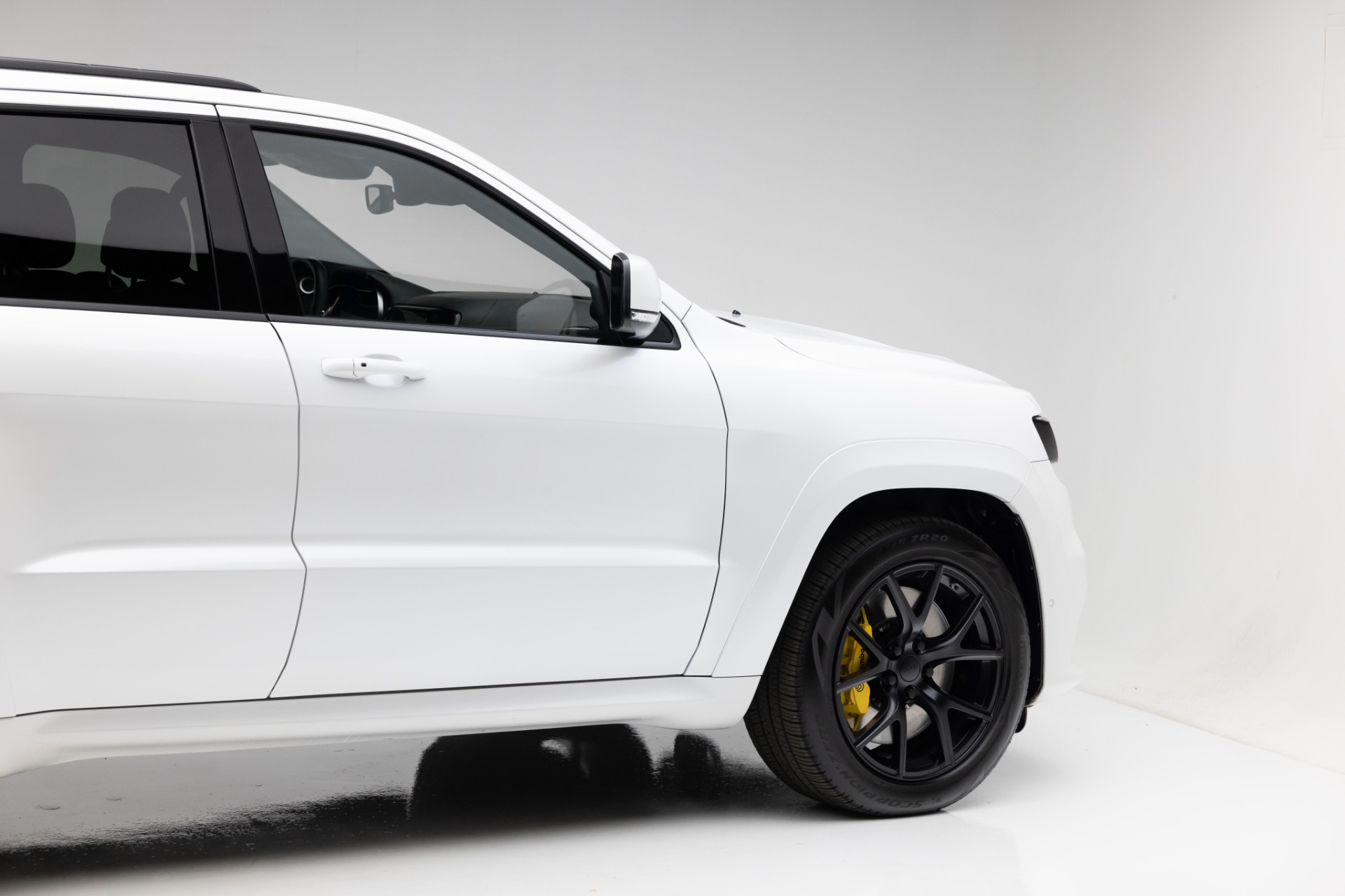 2020 Jeep Grand Cherokee Trackhawk - Photo 31