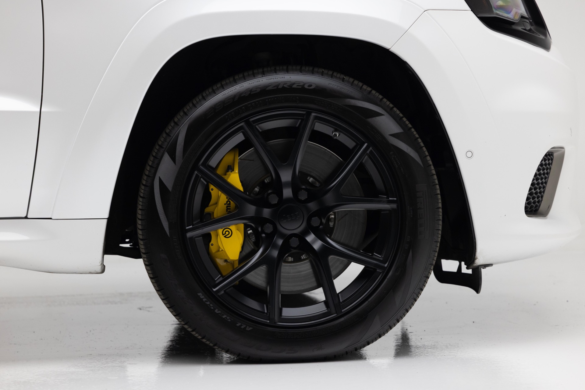2020 Jeep Grand Cherokee Trackhawk - Photo 41