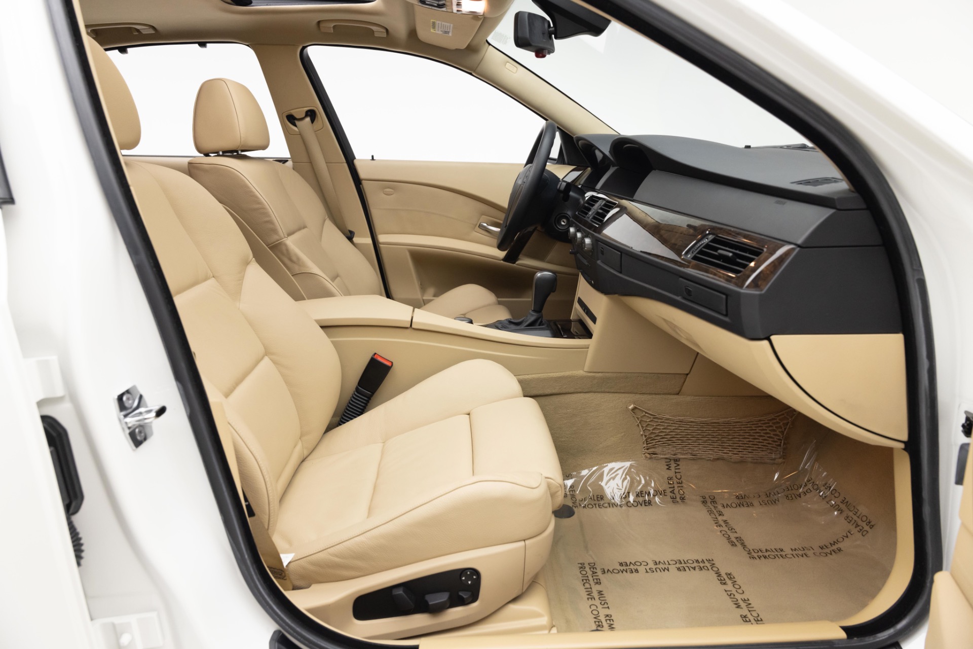 2004 Bmw 545i 5-Series photo 2