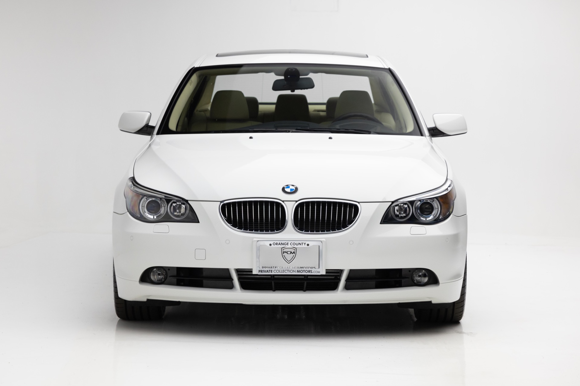 2004 Bmw 545i 5-Series photo 3