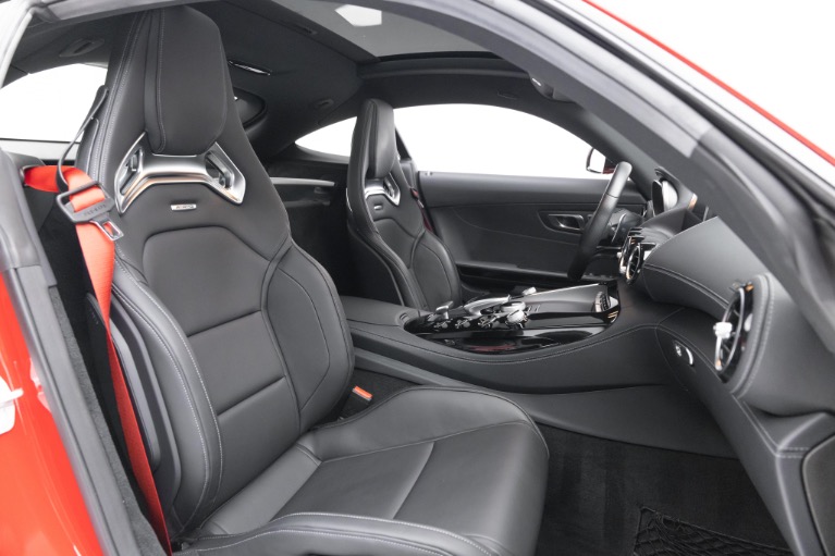 Used 2017 Mercedes-Benz AMG GT AMG GT for sale $79,995 at Private Collection Motors Inc in Costa Mesa CA 92627 4