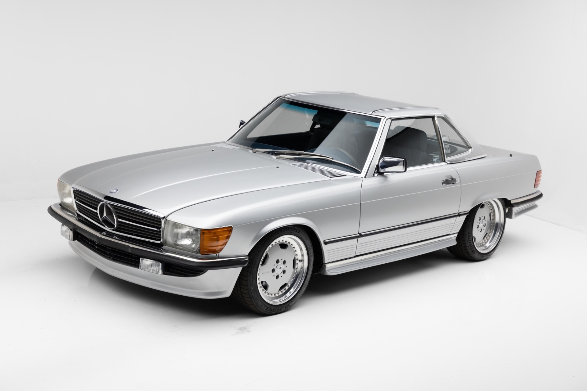 1986 Mercedes-Benz 560 - Photo 33