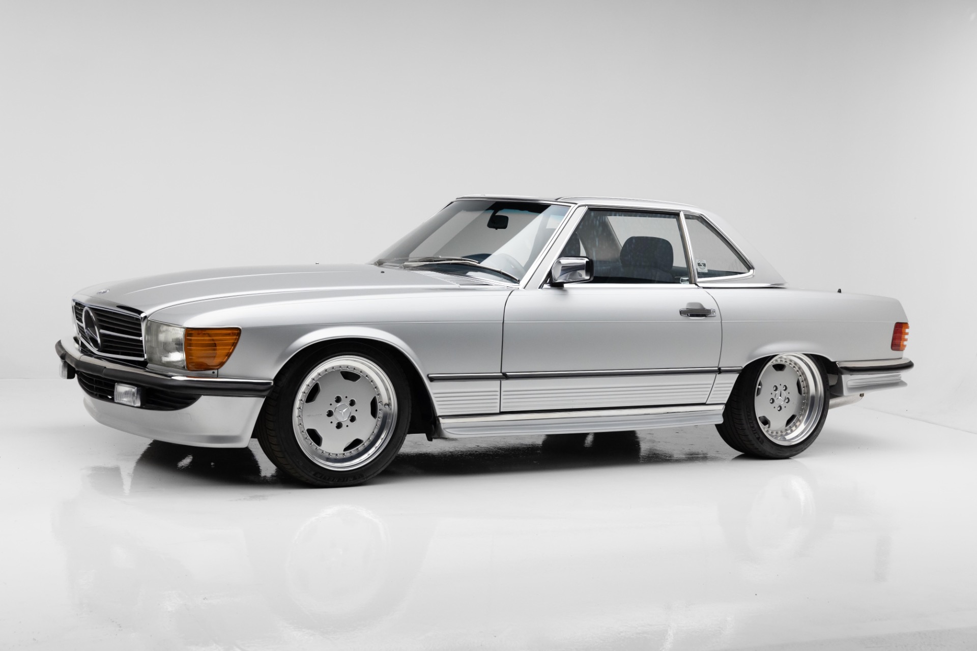 1986 Mercedes-Benz 560 - Photo 47