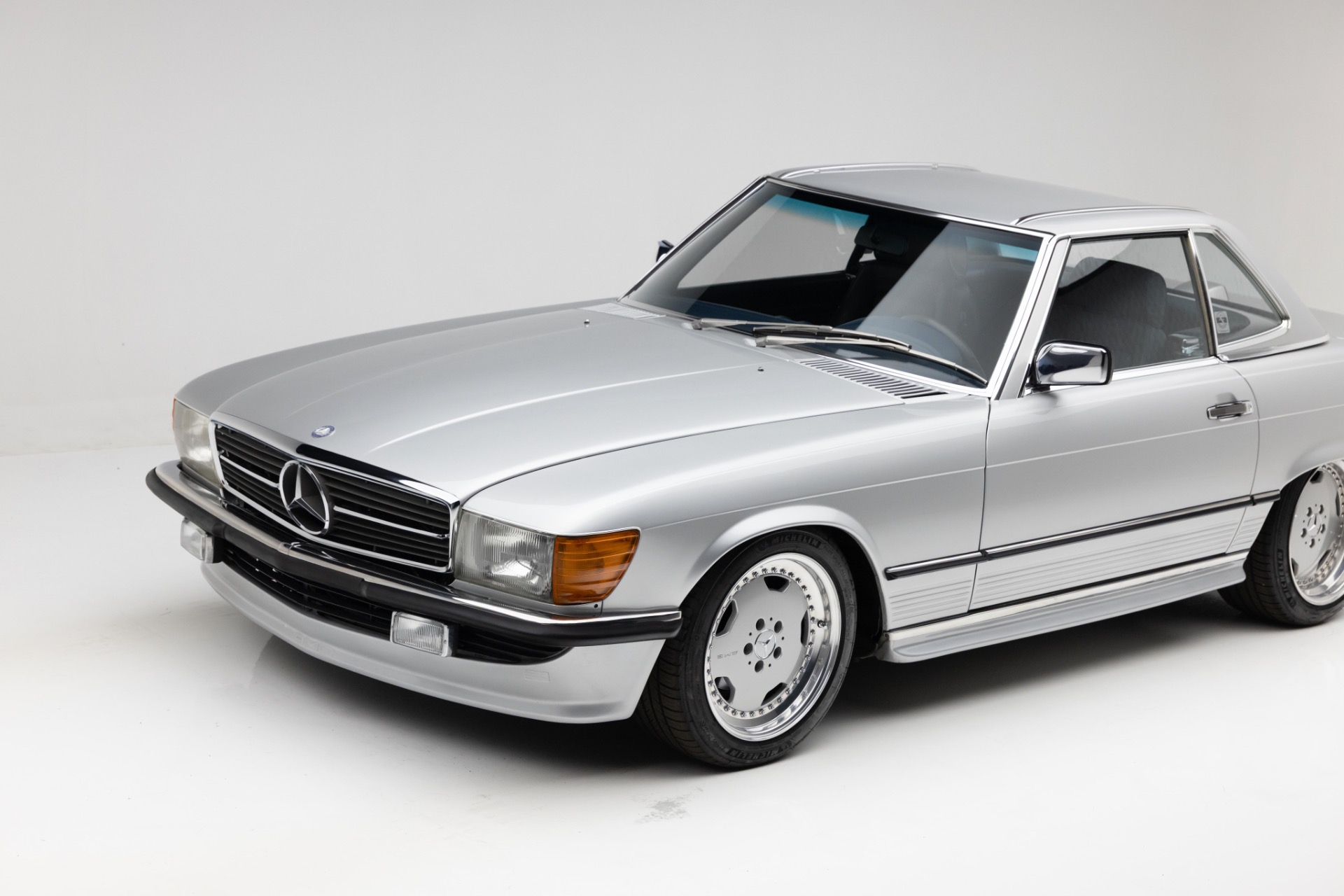 Used-1986-Mercedes-Benz-560SL-
