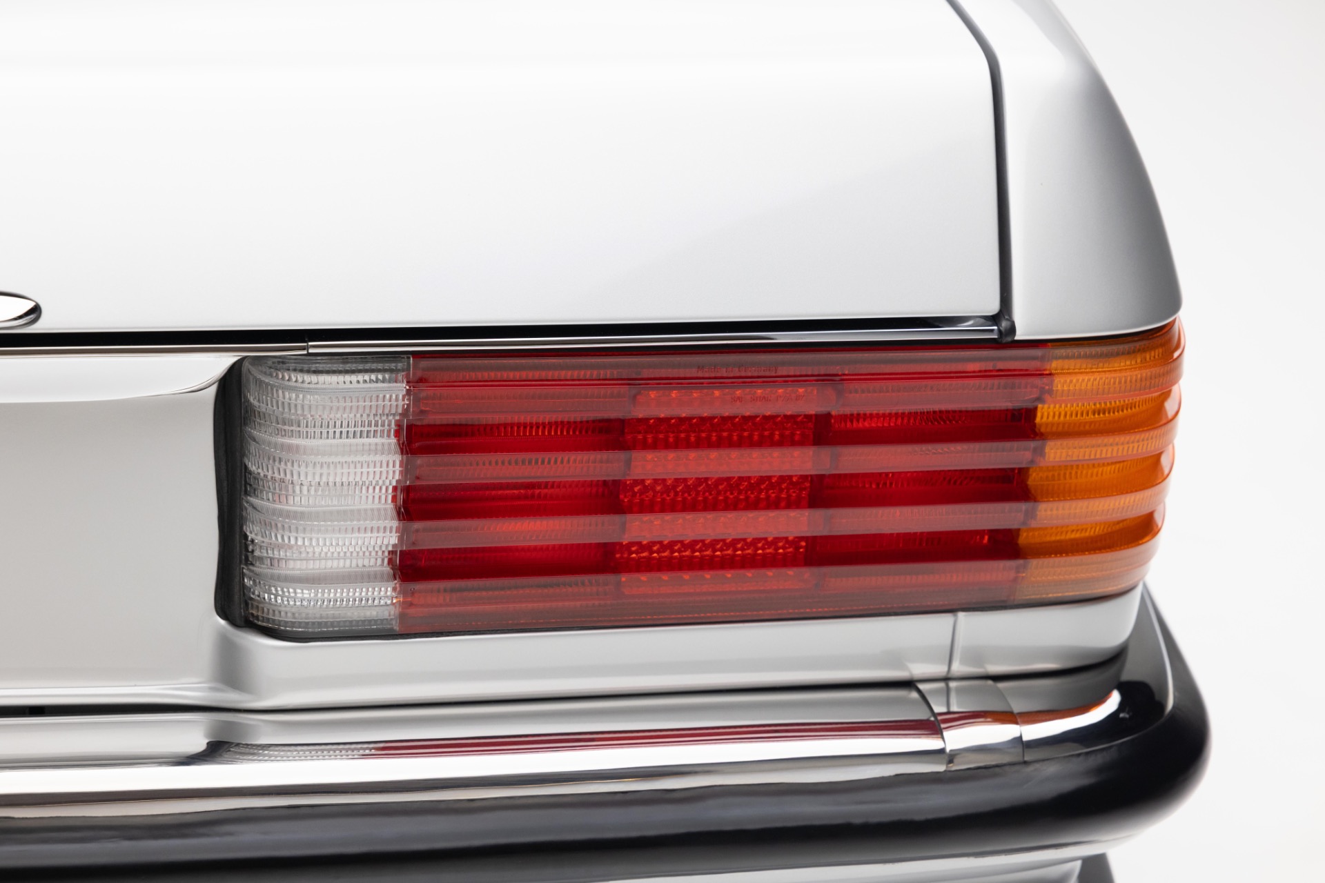 1986 Mercedes-Benz 560 - Photo 78