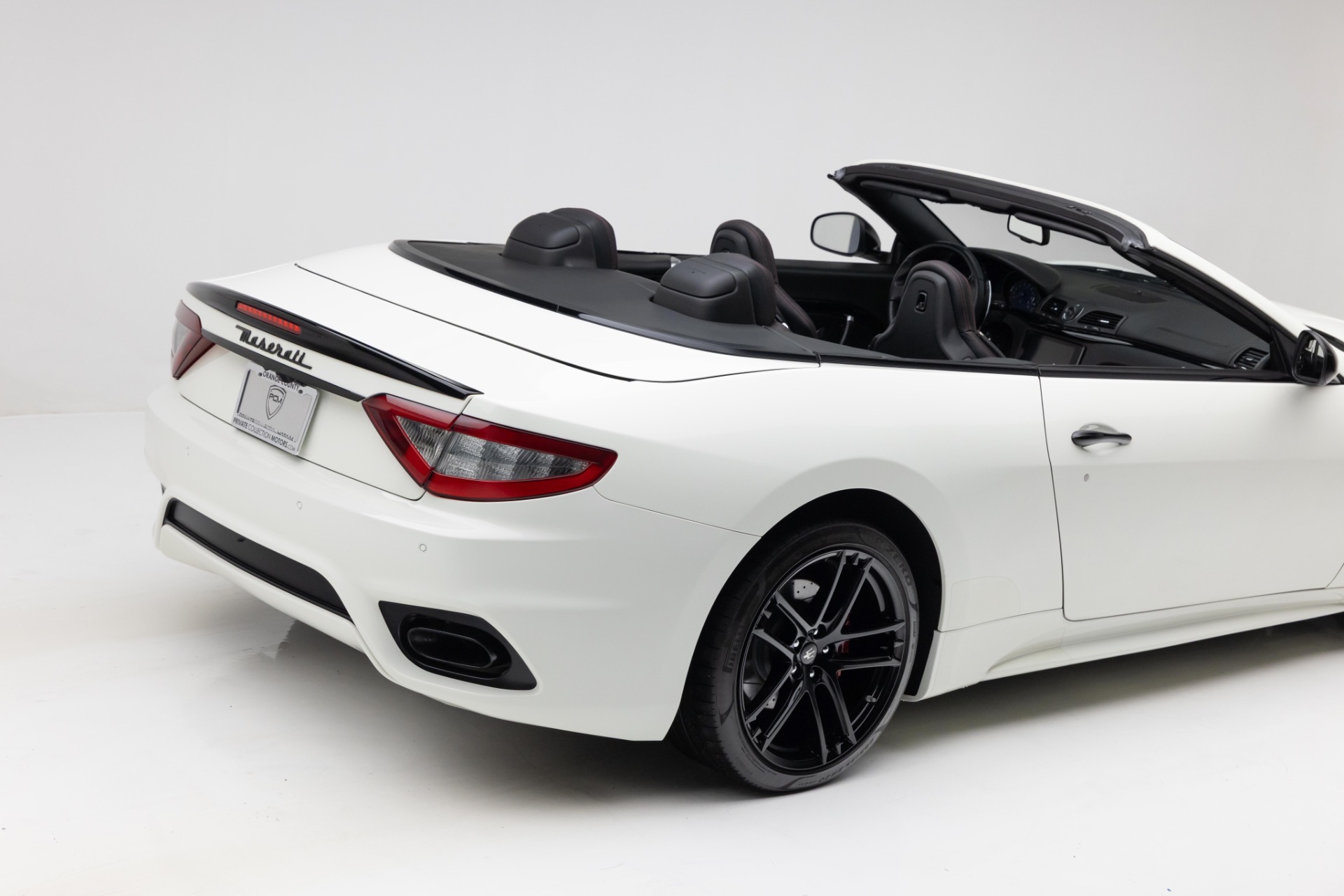 Used-2019-Maserati-GranTurismo