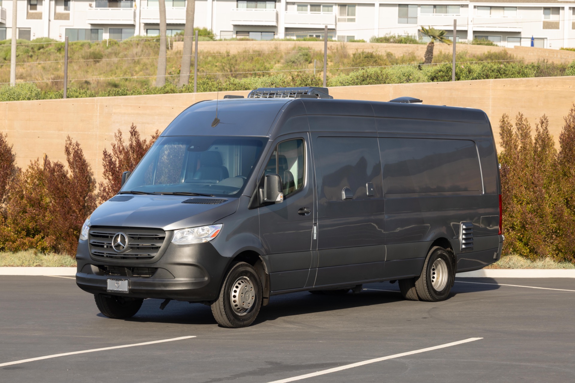 2021 Mercedes-Benz Sprinter 4500 170 Ext WB 3.0D High Roof's photo
