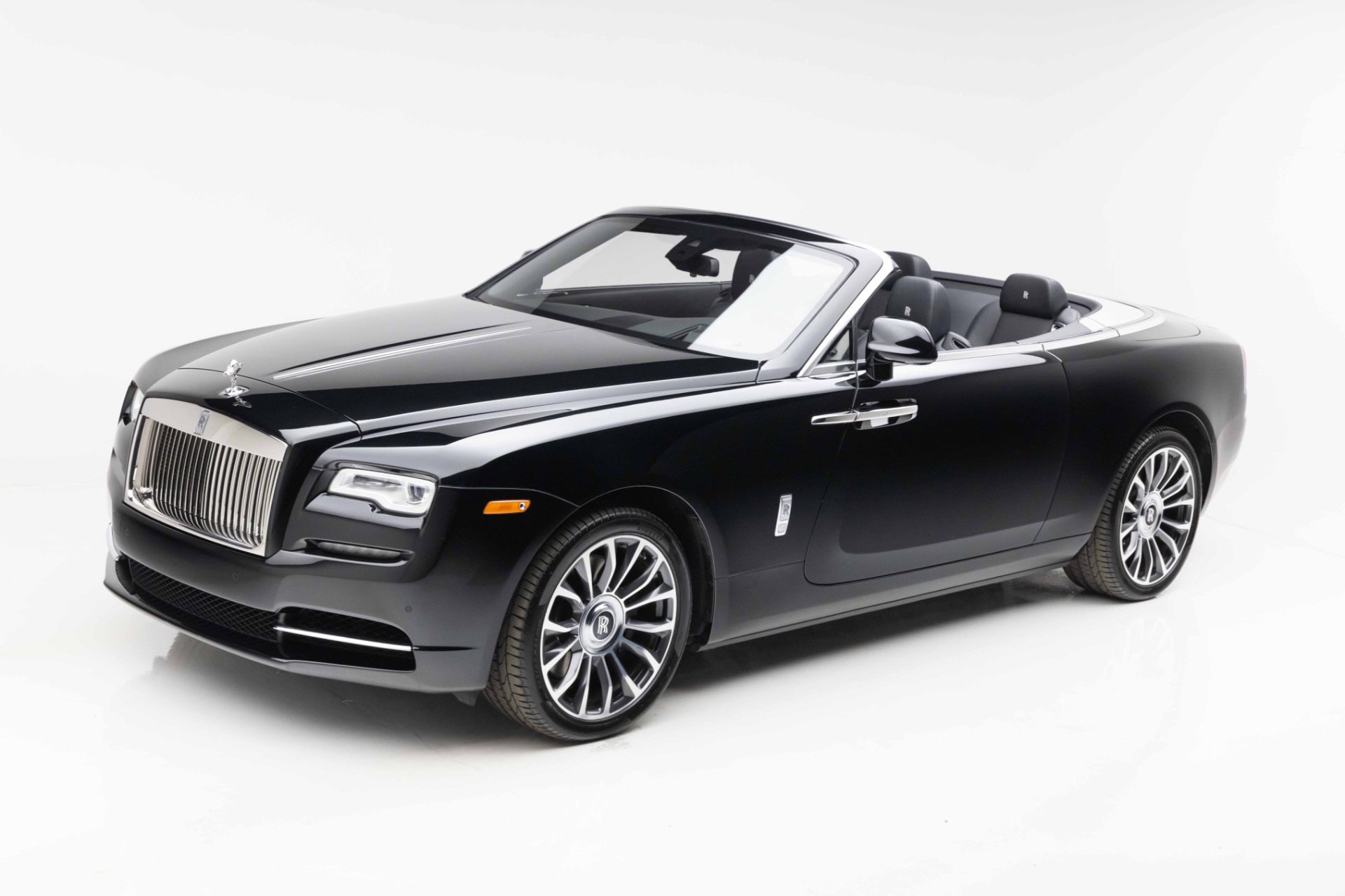 2019 Rolls-Royce Dawn -'s photo