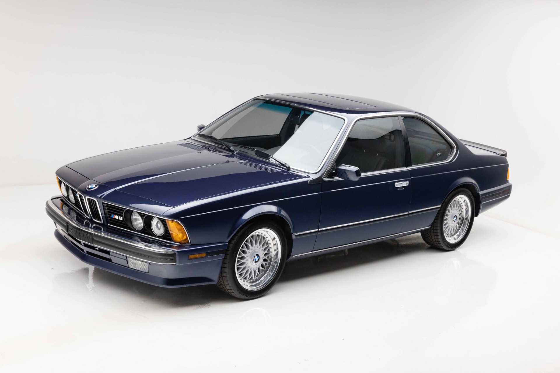 1988 BMW M6's photo