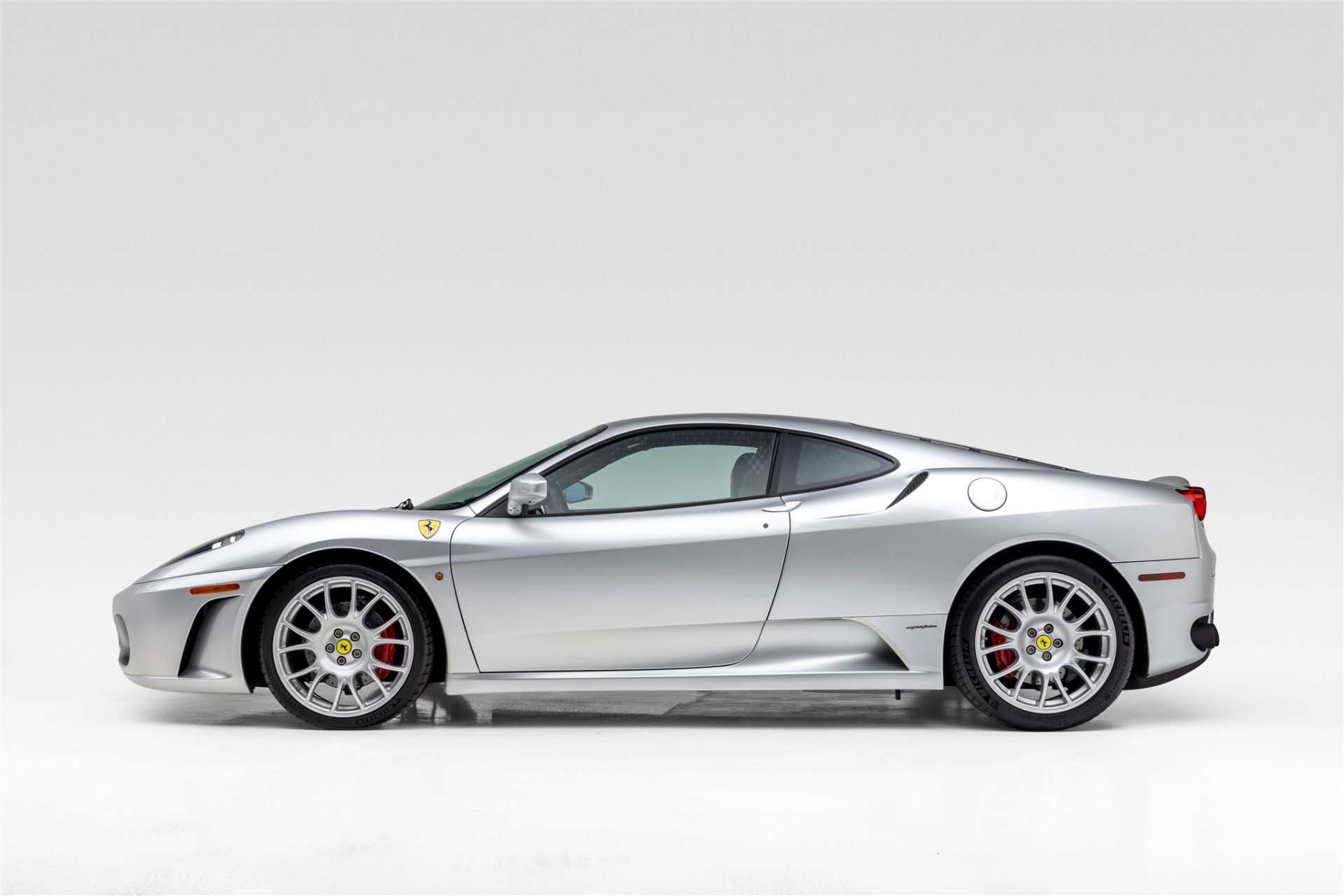 Used-2005-Ferrari-F430-