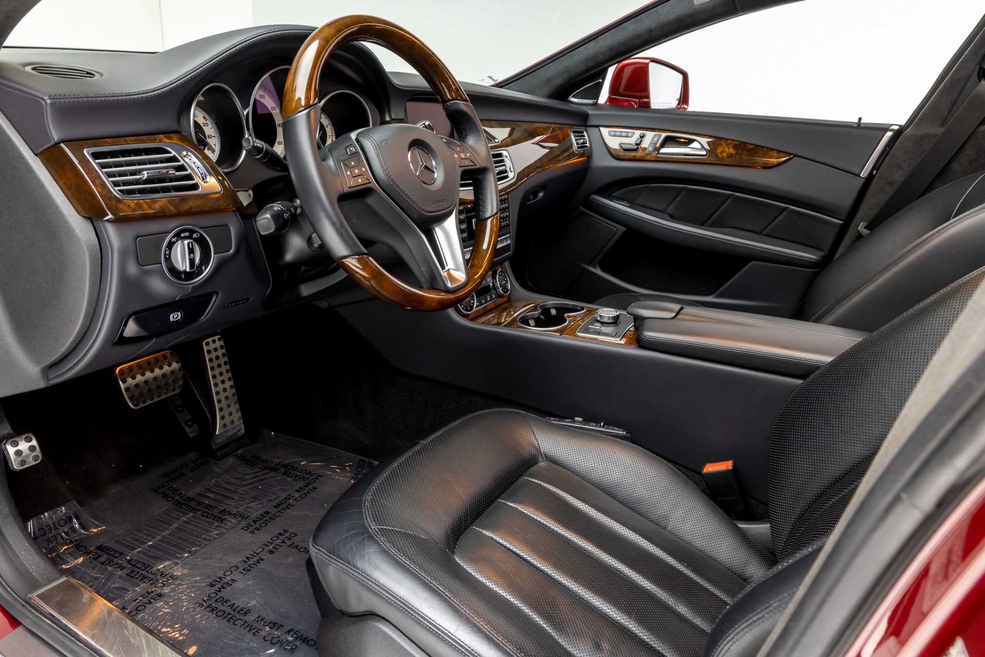 cls-550-2022-interior