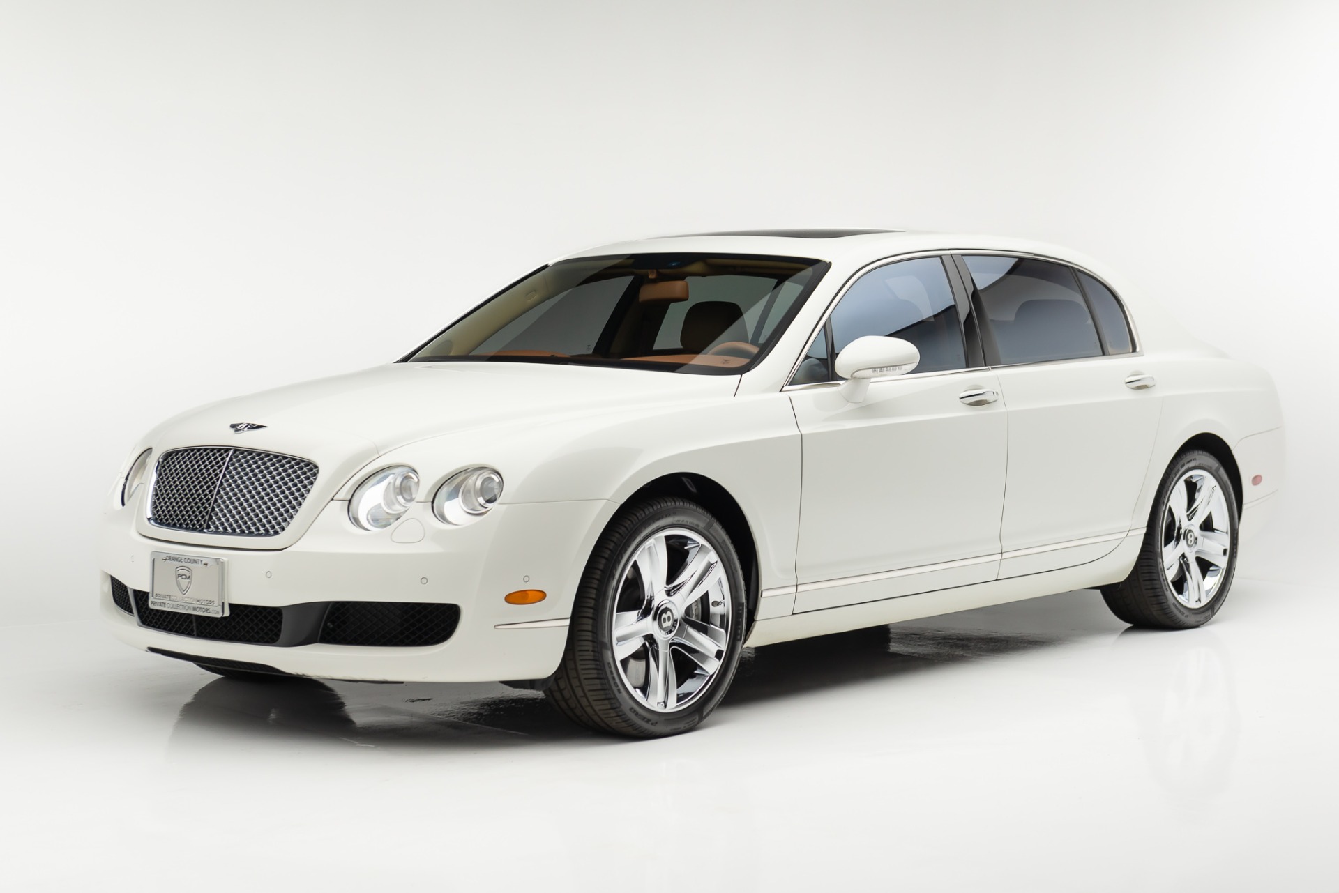 White Bentley Continental Flying Spur