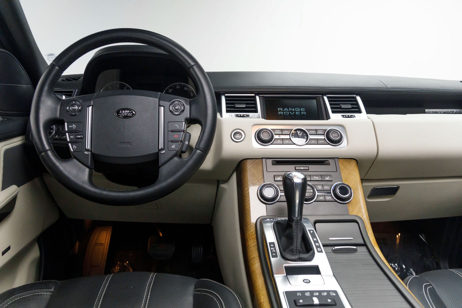2013 Land Rover Range Rover Sport HSE LUX photo 15