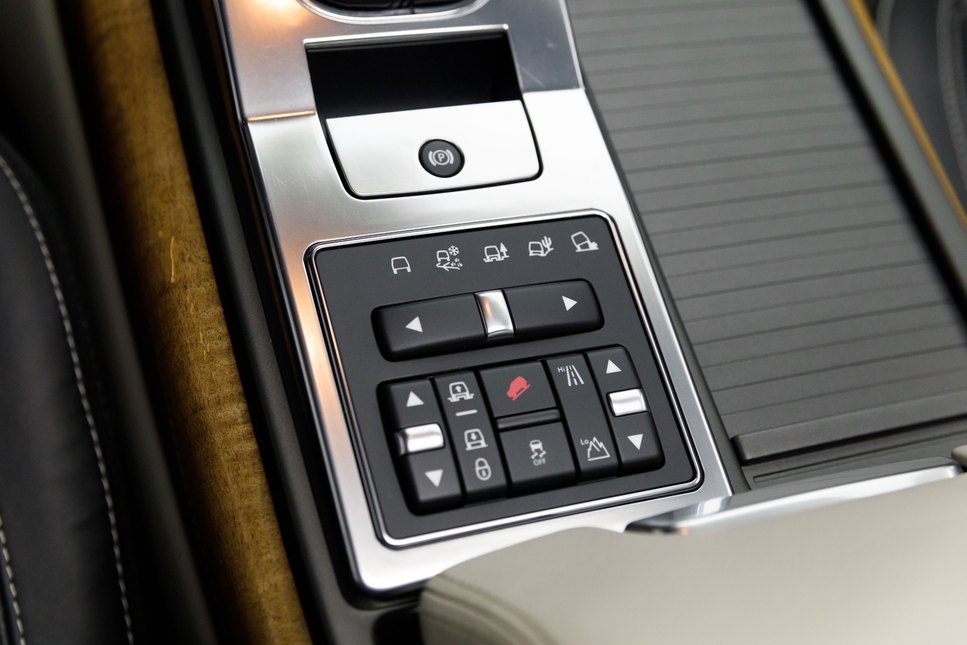 2013 Land Rover Range Rover Sport HSE LUX photo 21