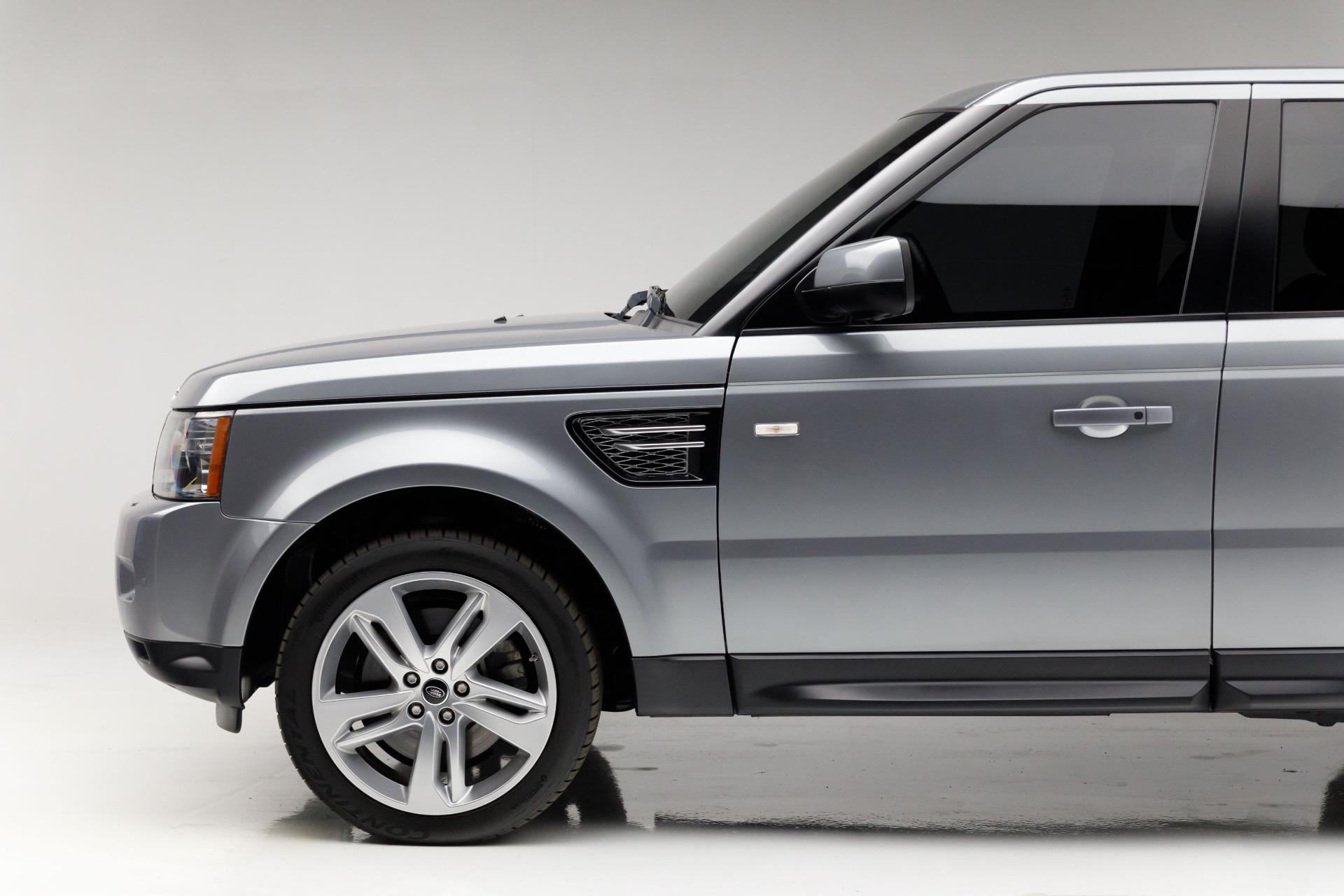 2013 Land Rover Range Rover Sport HSE LUX photo 24