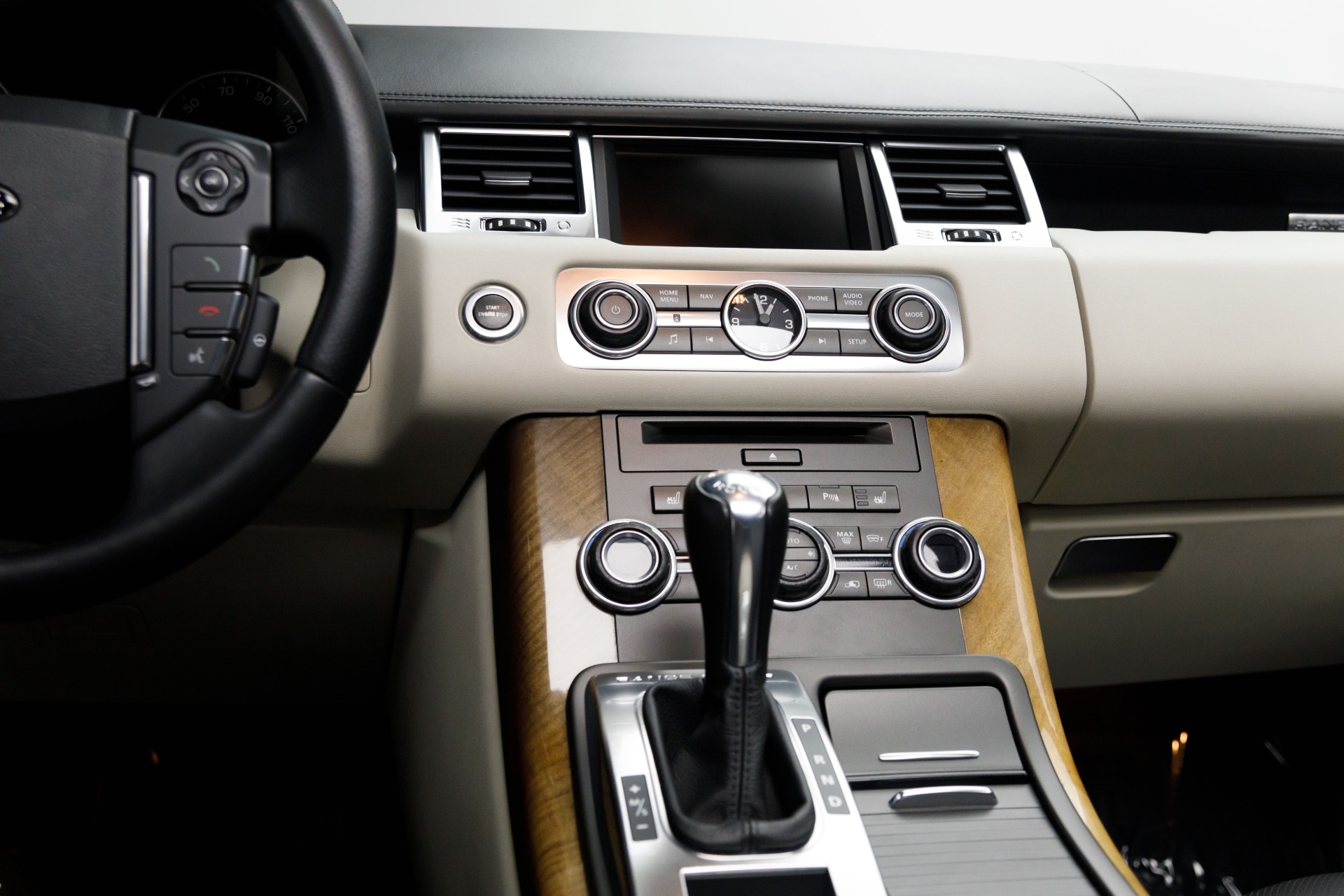 2013 Land Rover Range Rover Sport HSE LUX photo 27