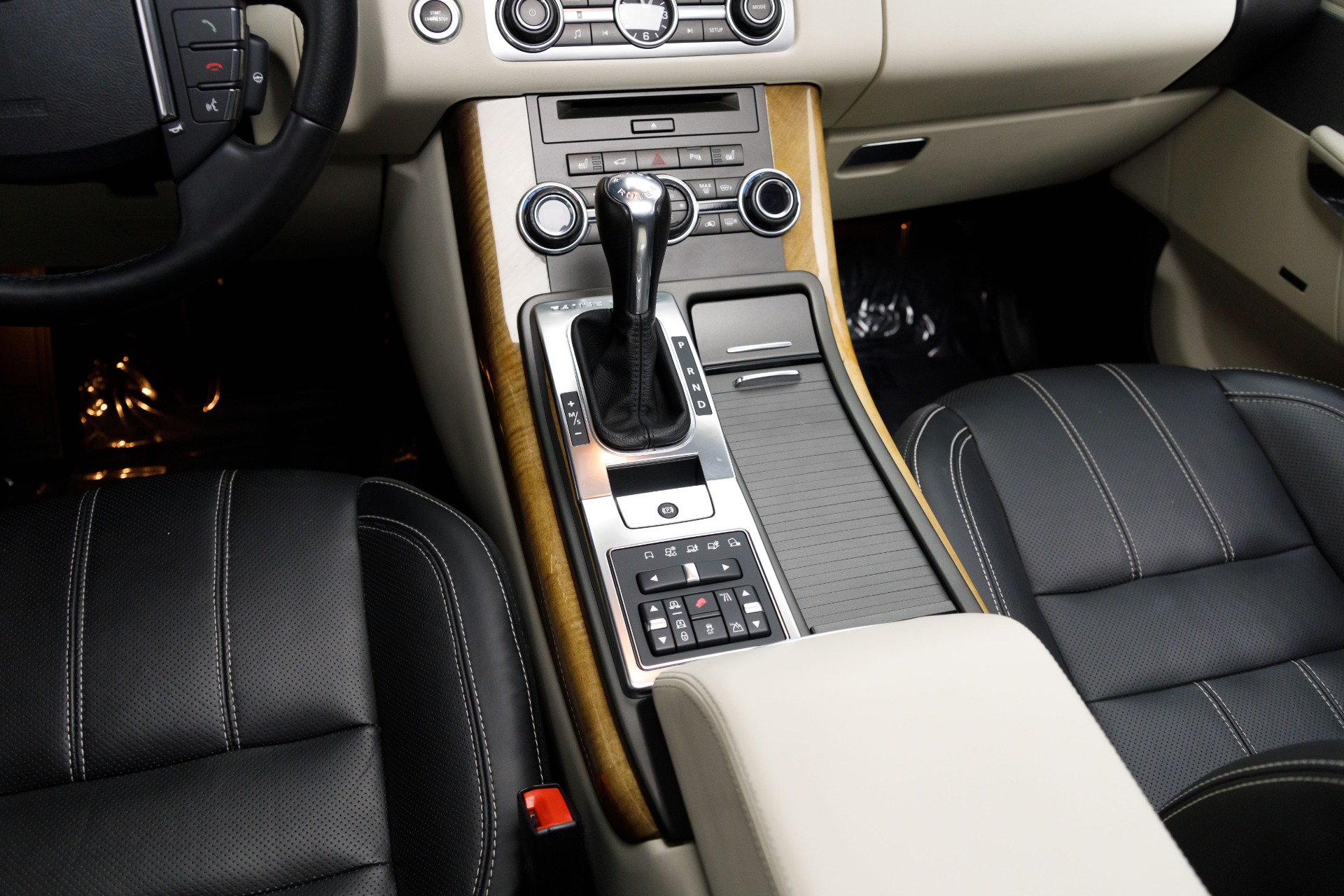 2013 Land Rover Range Rover Sport HSE LUX photo 35
