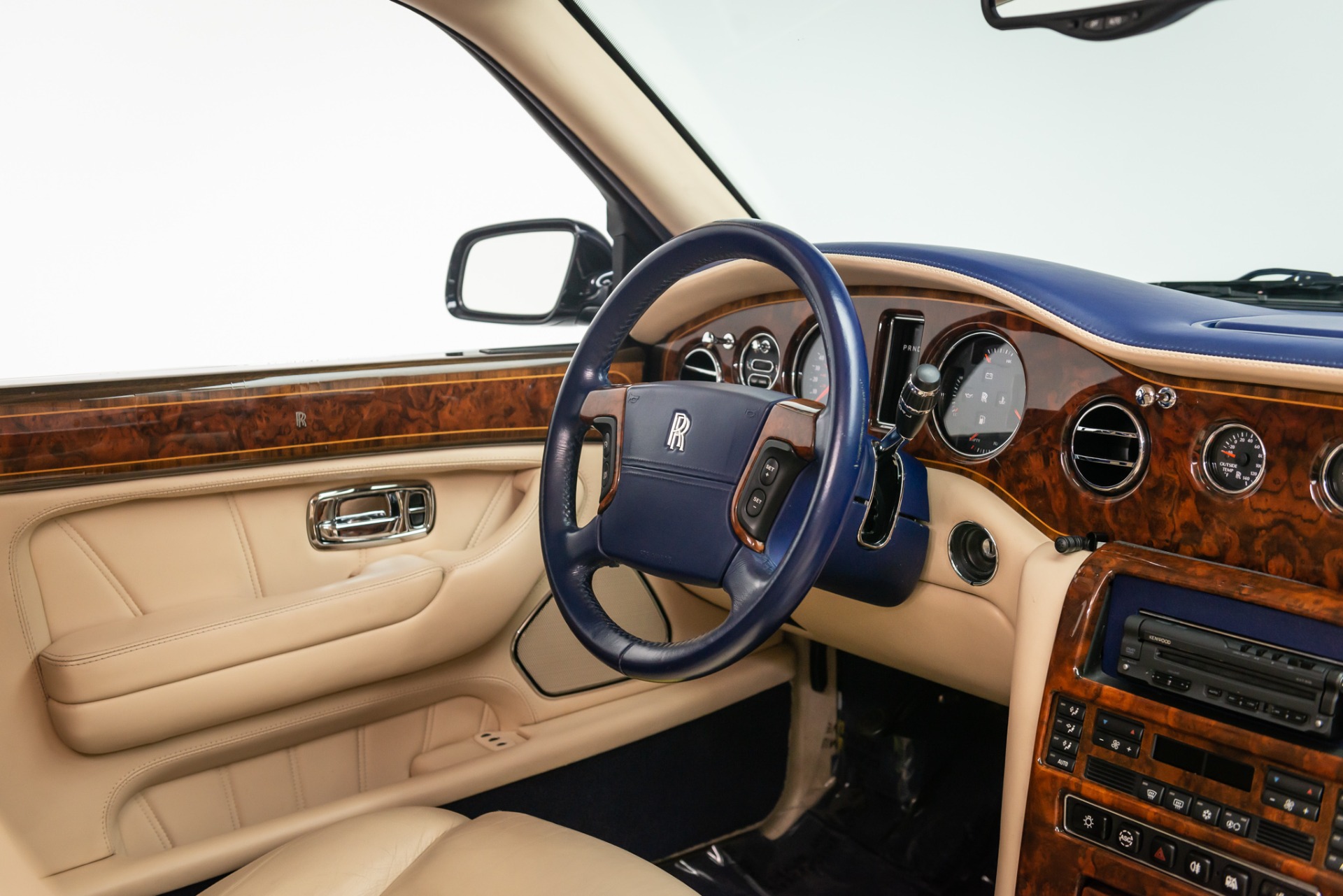 Cập nhật với hơn 68 rolls royce silver seraph interior hay nhất  trieuson5