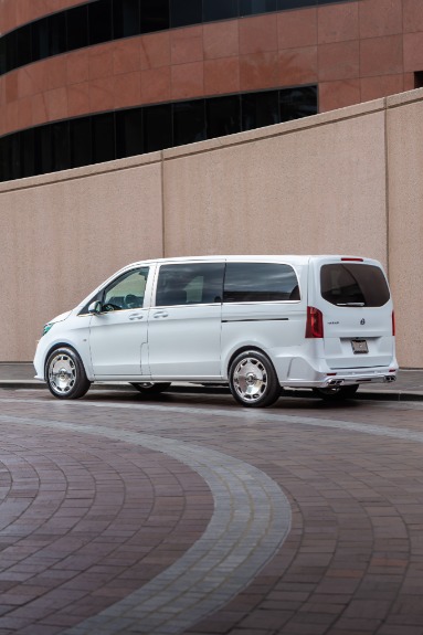Used 2021 Mercedes-Benz Metris Maybach Passenger Van Maybach for sale Sold at Private Collection Motors Inc in Costa Mesa CA 92627 9