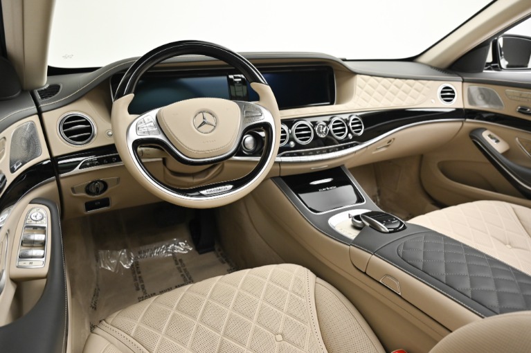 Used 2016 Mercedes-Benz Maybach S 600 MSRP $196,520 Maybach S 600 MSRP $196,520 for sale Sold at Private Collection Motors Inc in Costa Mesa CA 92627 2