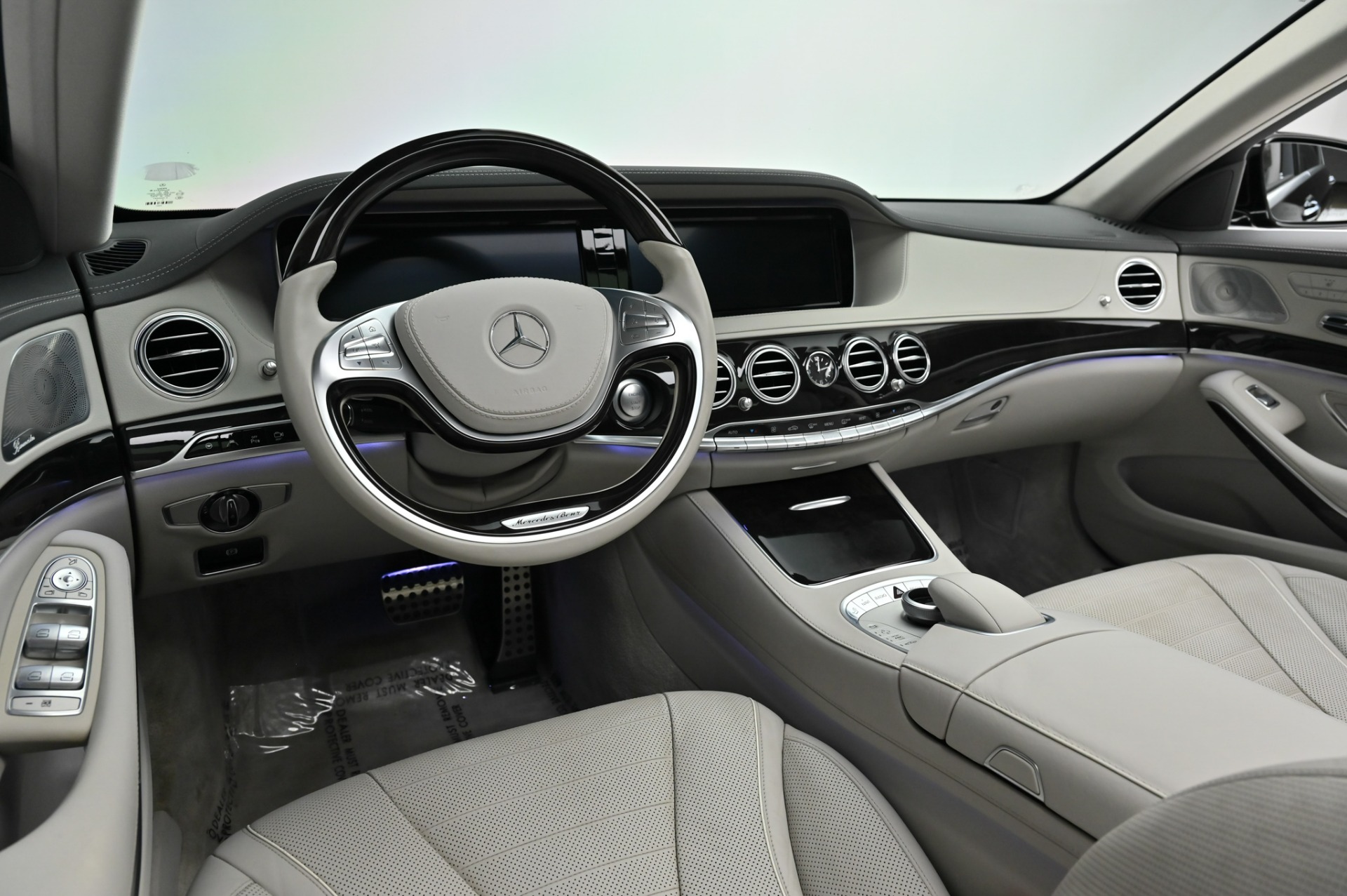 2014 Mercedes Benz S 550 photo 4
