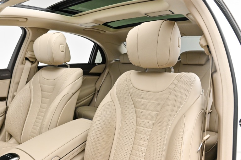 Used 2018 Mercedes-Benz S 560 Maybach S 560 for sale Sold at Private Collection Motors Inc in Costa Mesa CA 92627 8
