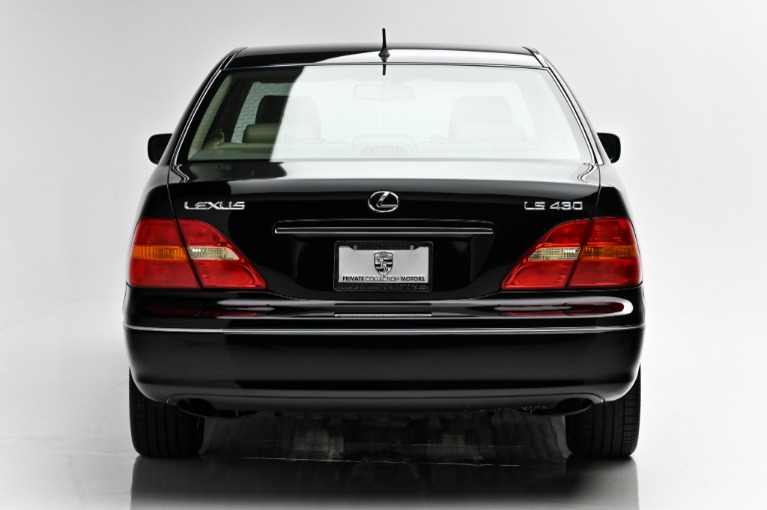 Used 2001 Lexus LS 430 for sale Sold at Private Collection Motors Inc in Costa Mesa CA 92627 7