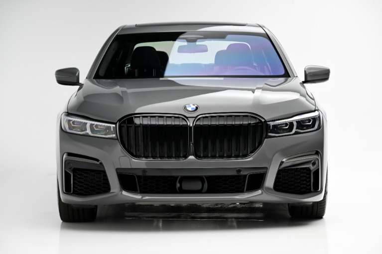 Used 2022 BMW M760i xDrive M760i xDrive for sale Sold at Private Collection Motors Inc in Costa Mesa CA 92627 9