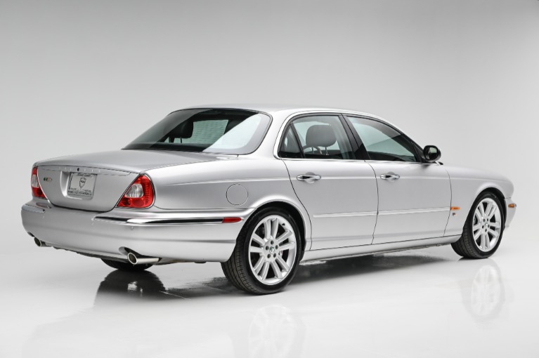 Used 2005 Jaguar XJR XJR for sale Sold at Private Collection Motors Inc in Costa Mesa CA 92627 3