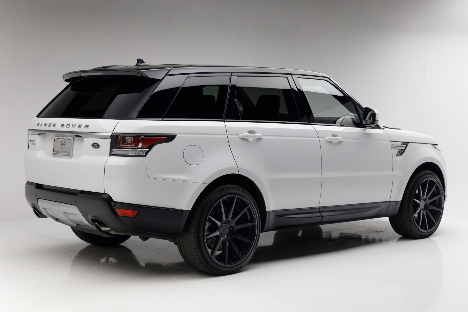 Range Rover V6 2016 Full Screen