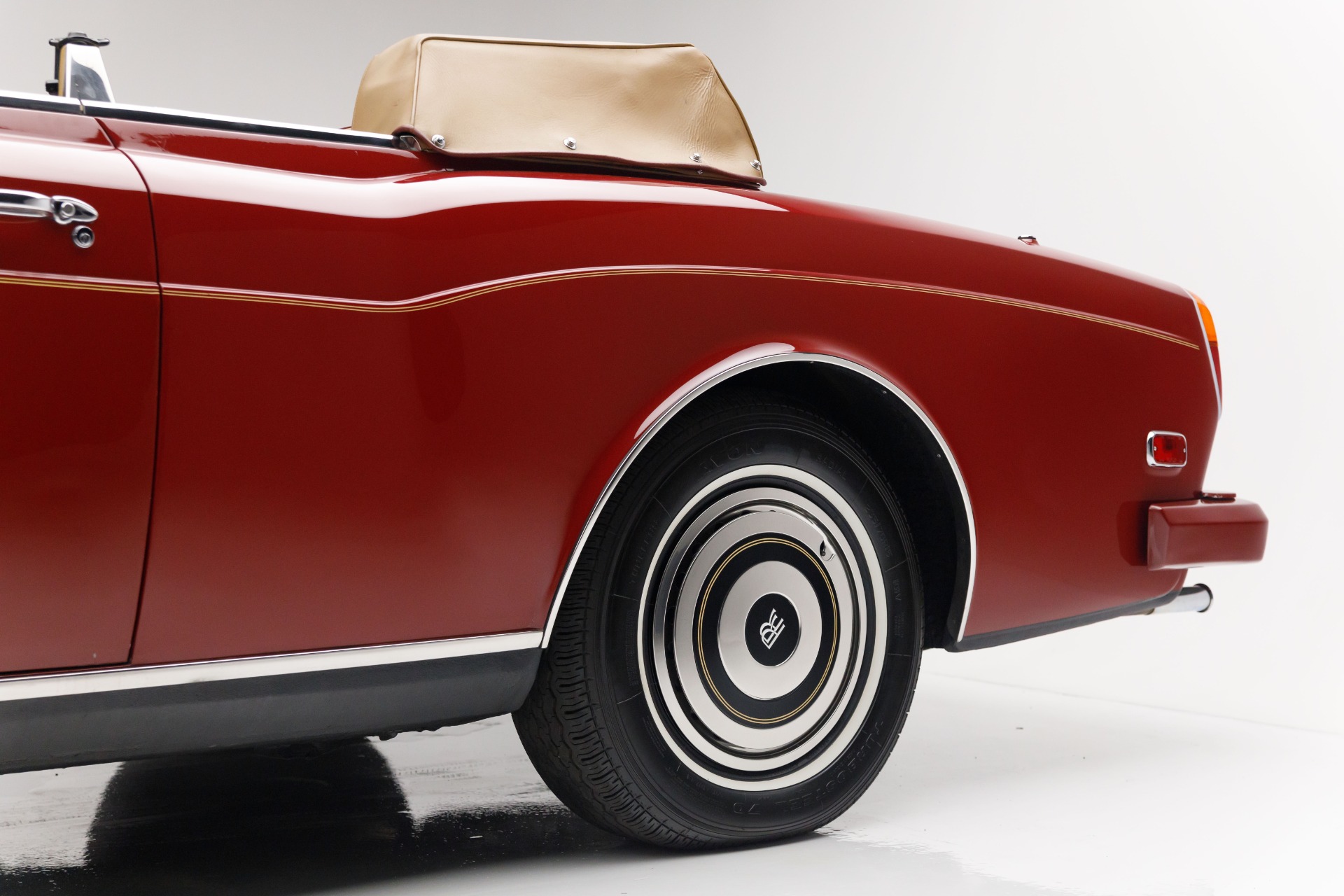 【中古】 Ric－O－Chet Ric－O－Chet Used 1986 Rolls Royce Corniche For Sale (Sold) | Private