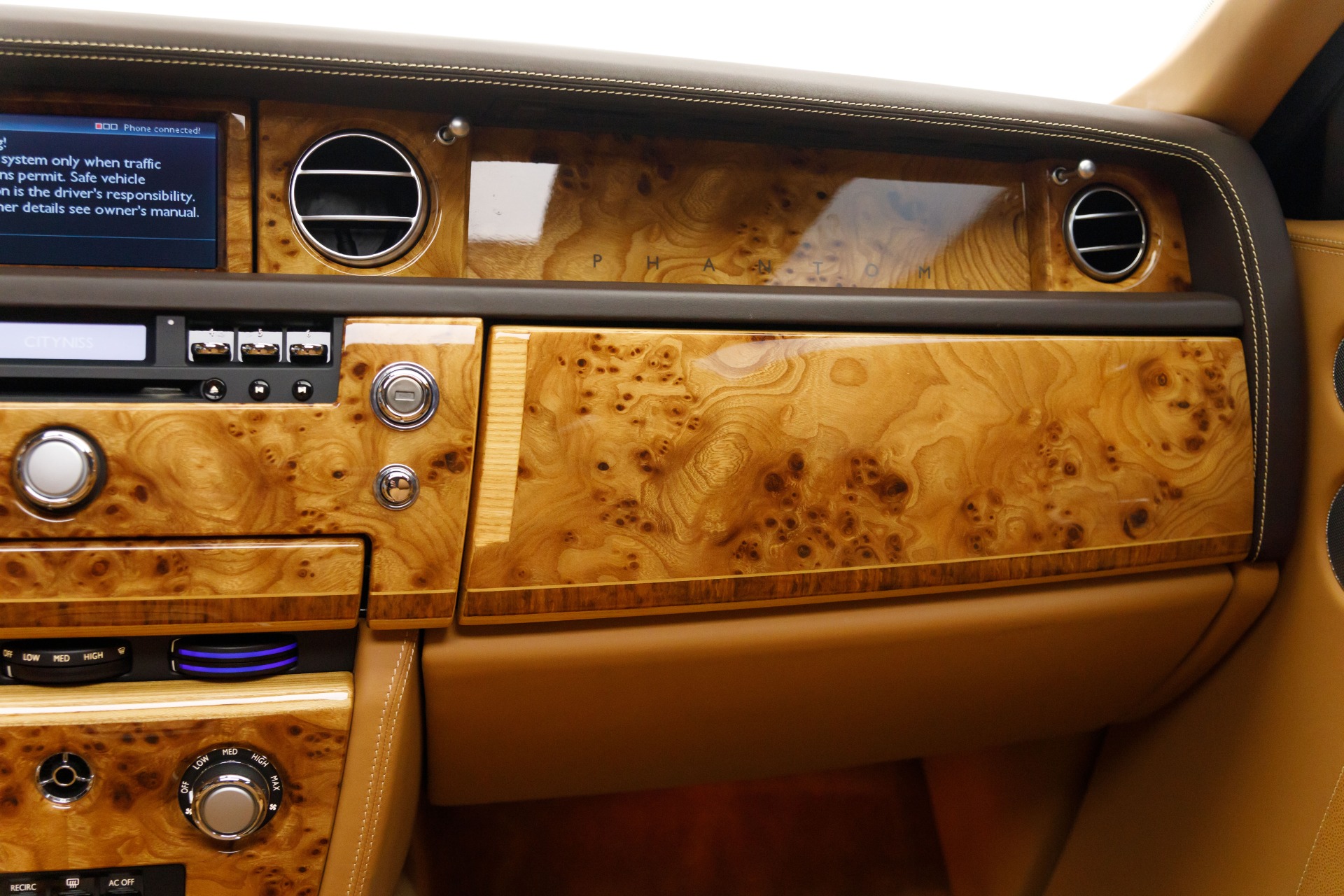 2005 Rolls Royce Phantom photo 34
