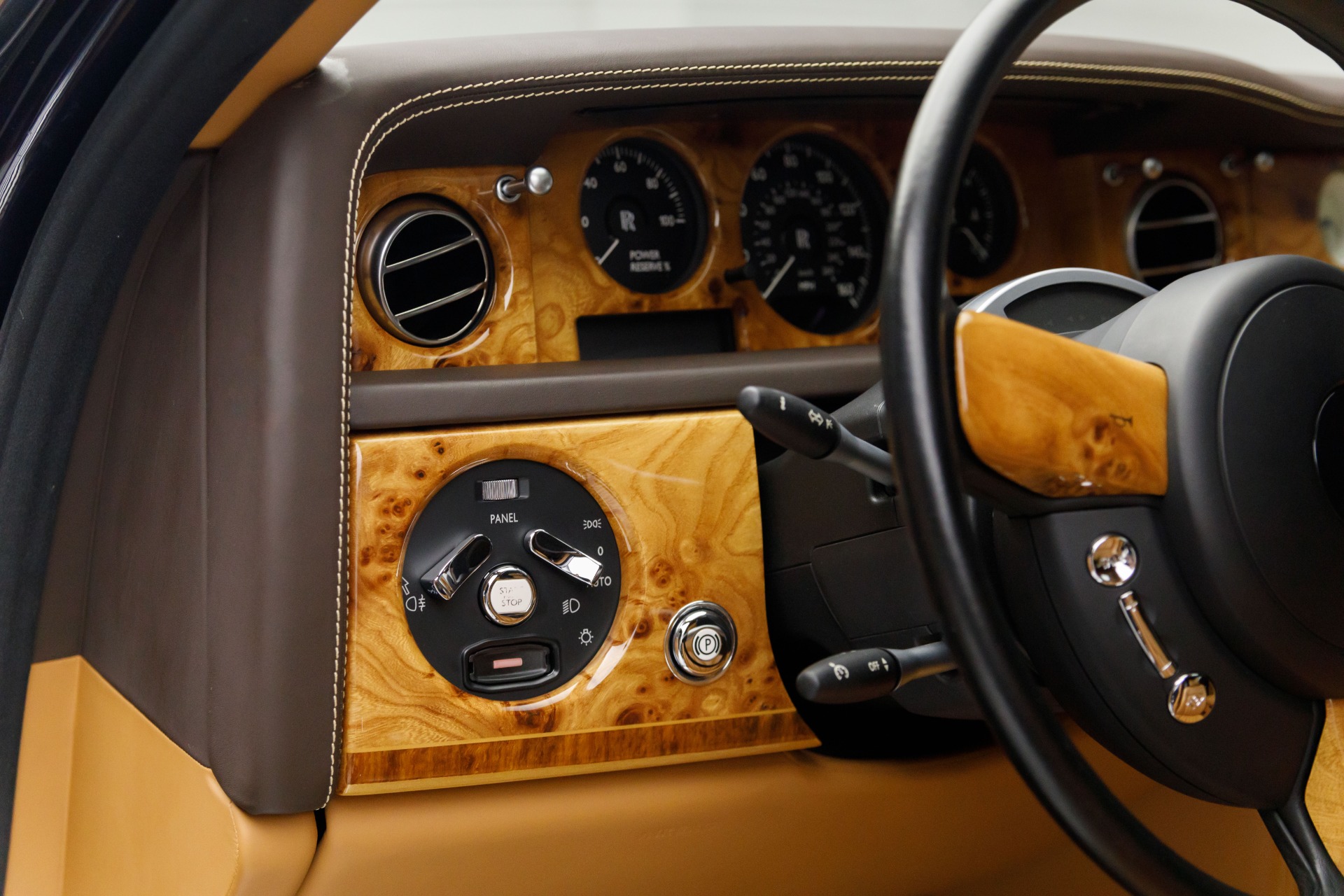 2005 Rolls Royce Phantom photo 42