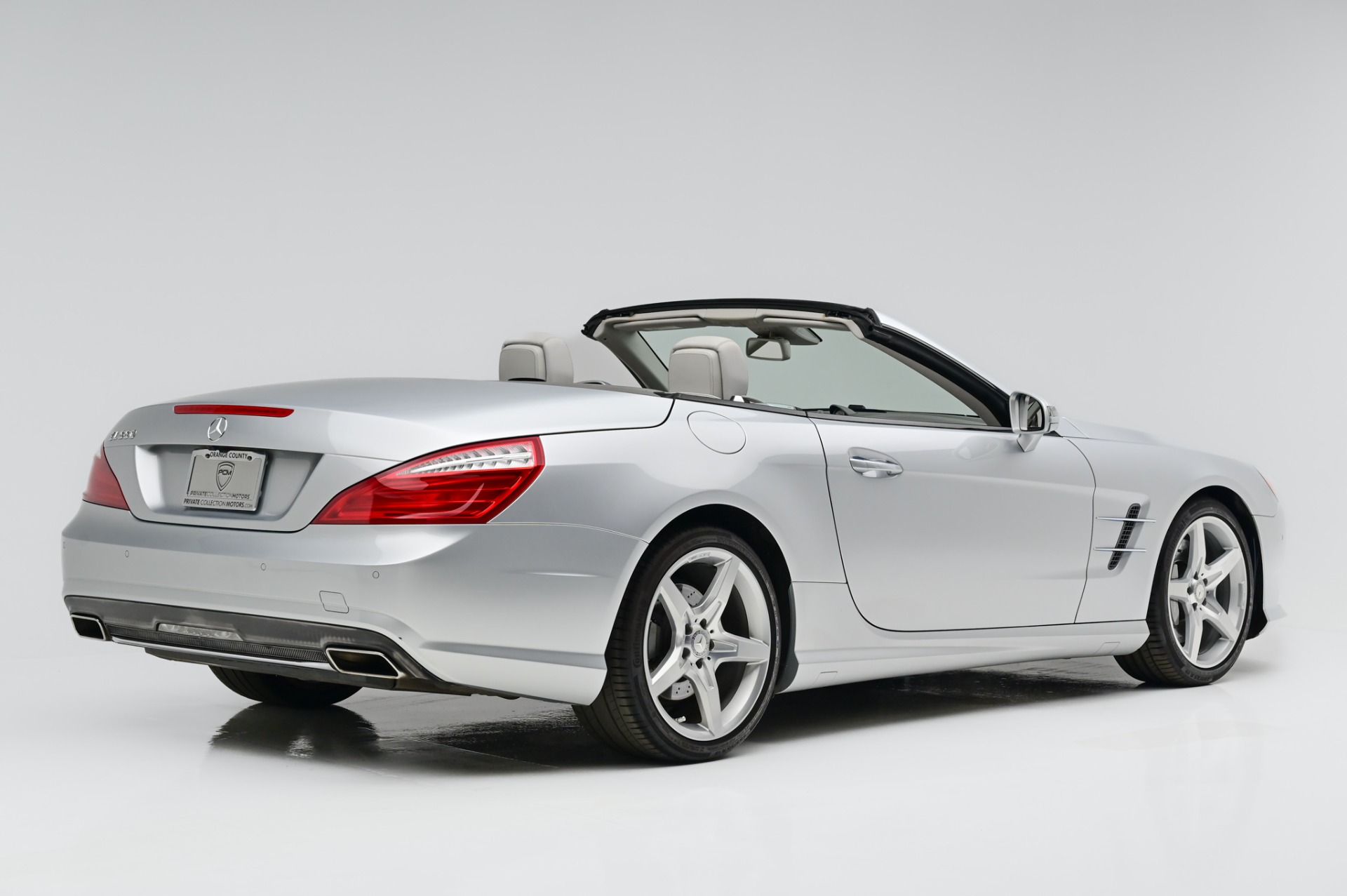 2013 Mercedes Benz SL 550 photo 3