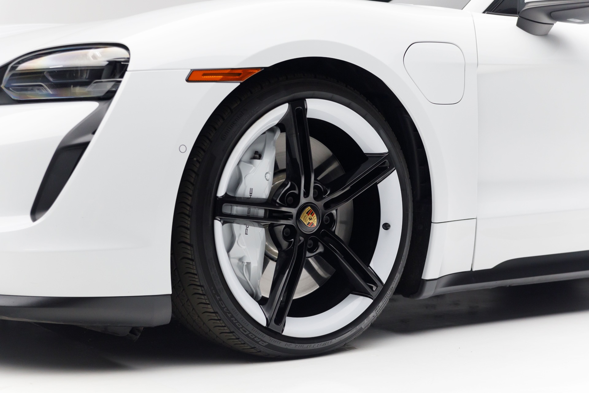 Used-2020-Porsche-Taycan-4S-4S