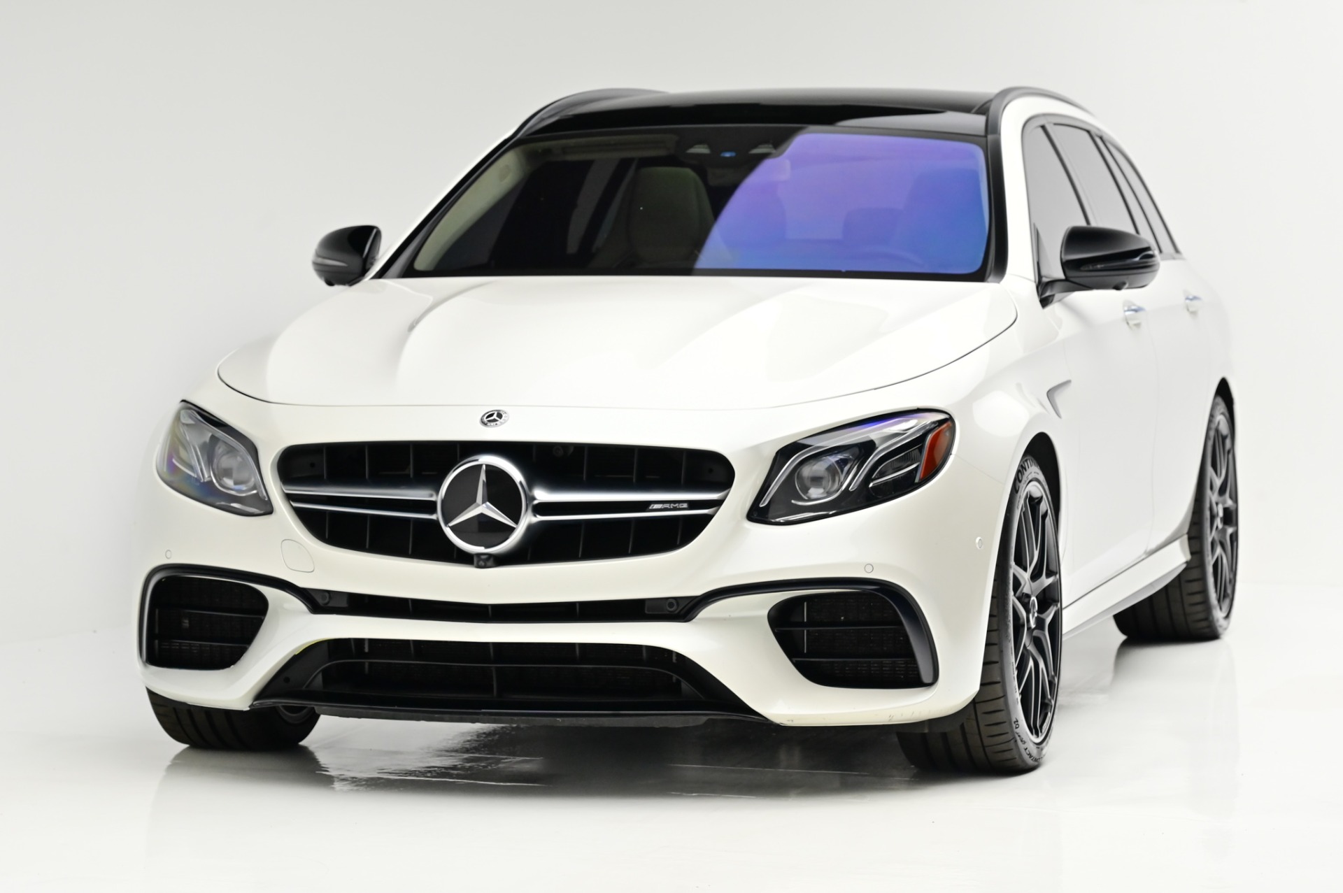 2019 Mercedes Benz E 63 S AMG photo 4