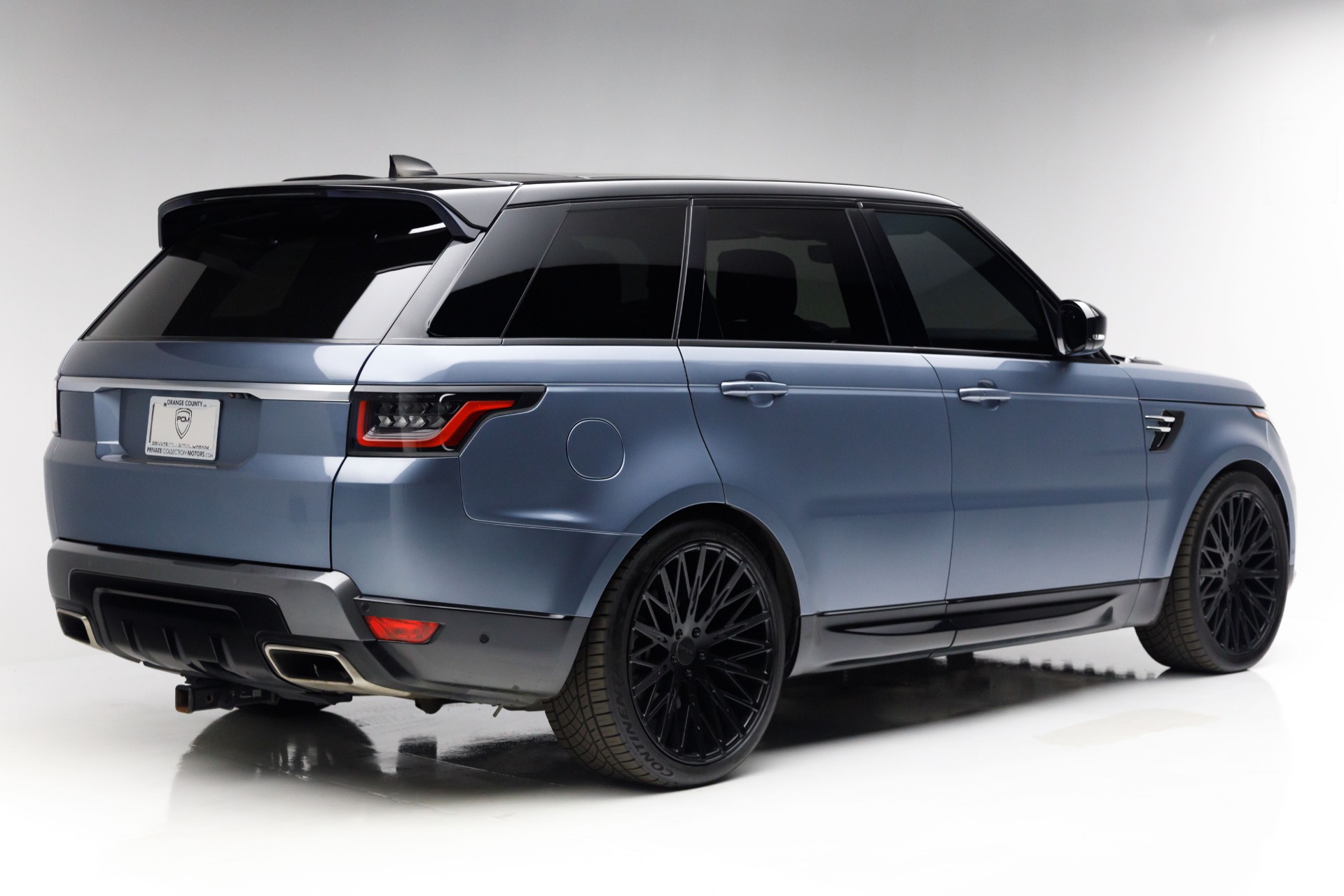 2018 Land Rover Range Rover Sport HSE photo 3