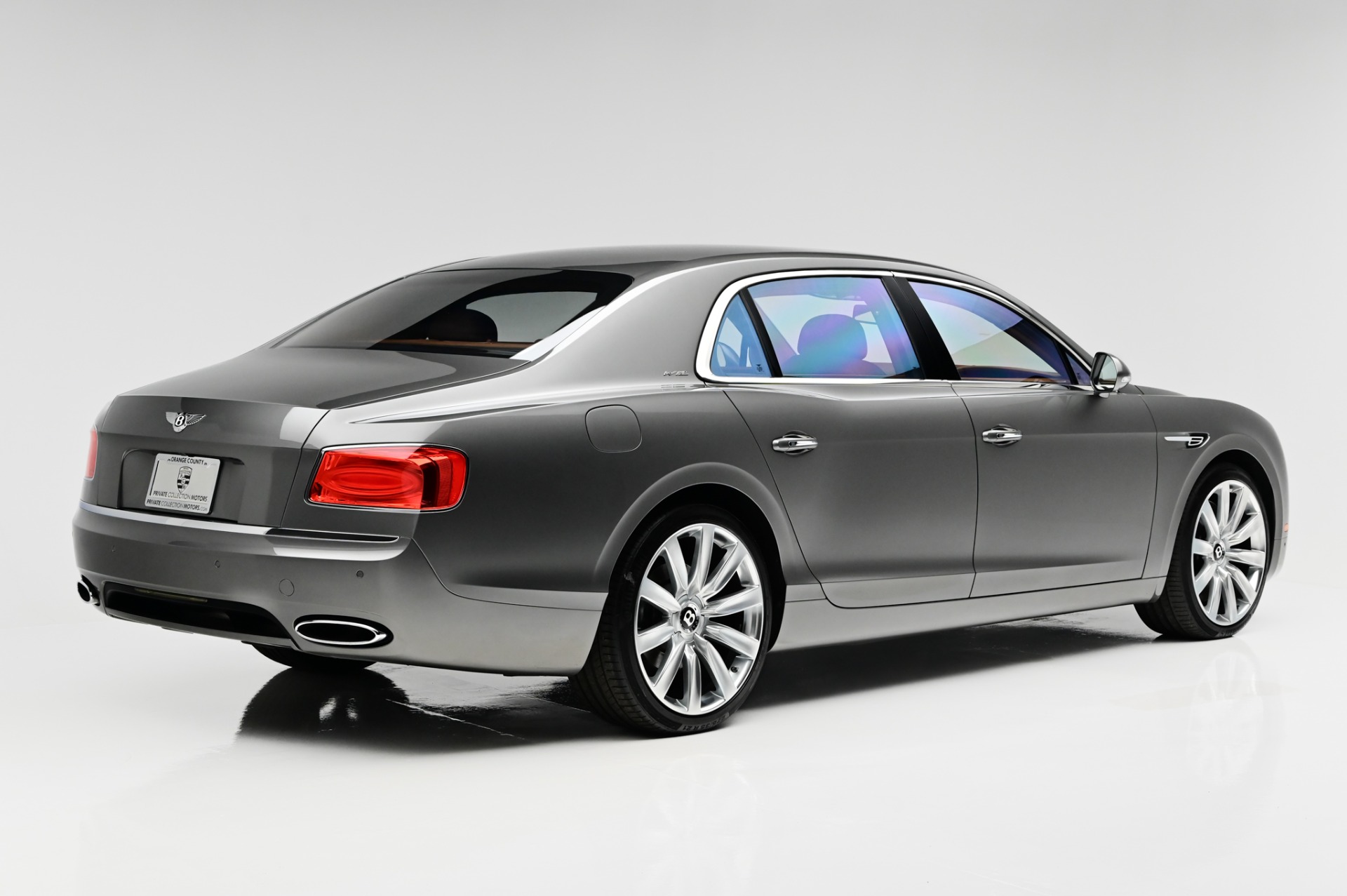 2014 Bentley Flying Spur photo 3