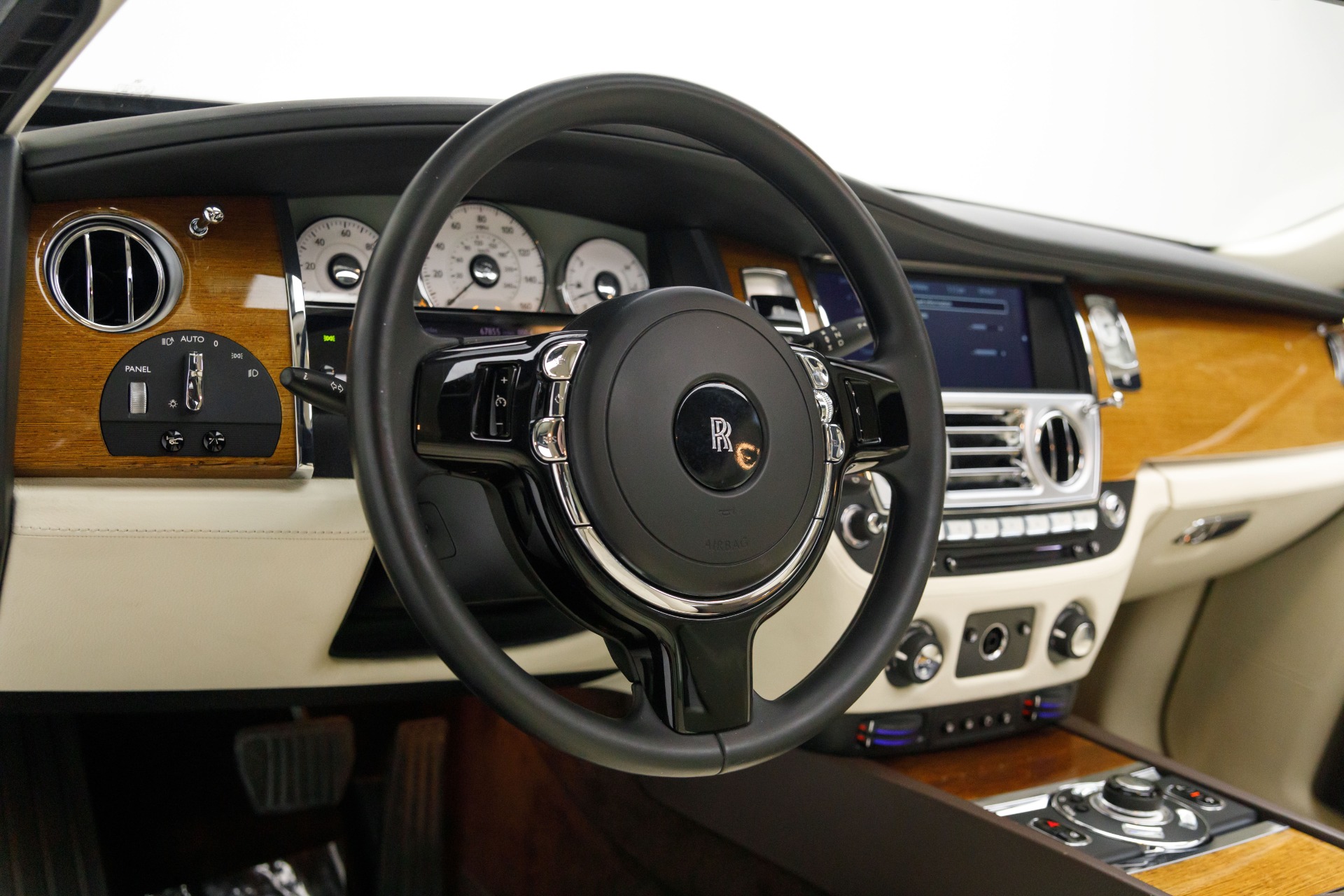 2011 Rolls Royce Ghost RR4 photo 16