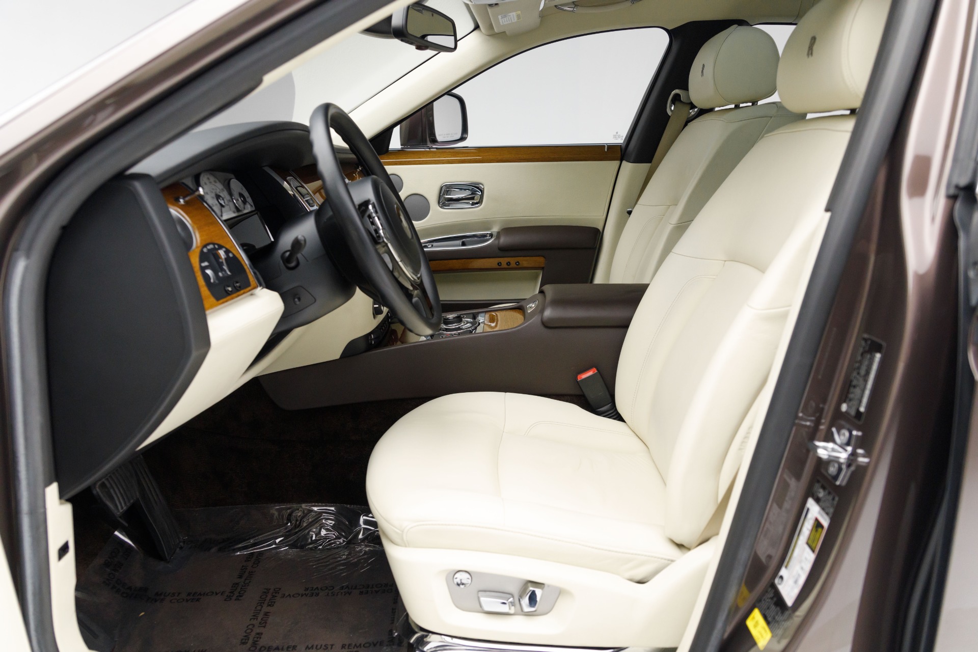 2011 Rolls Royce Ghost RR4 photo 26