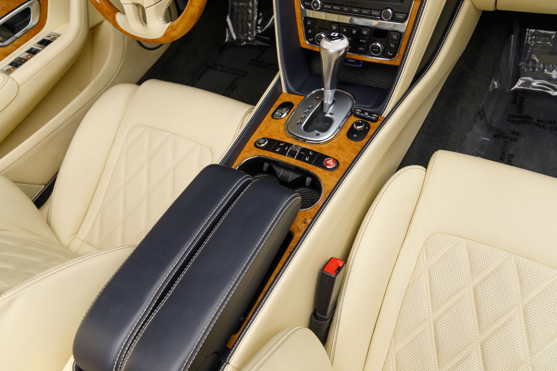 2014 Bentley Continental GTC photo 15