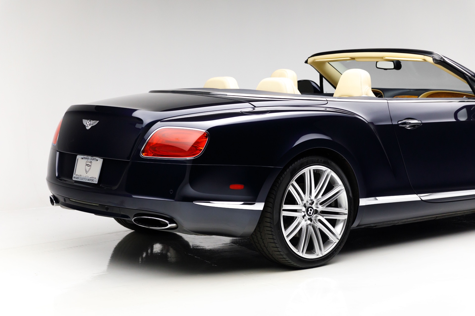 2014 Bentley Continental GTC photo 32