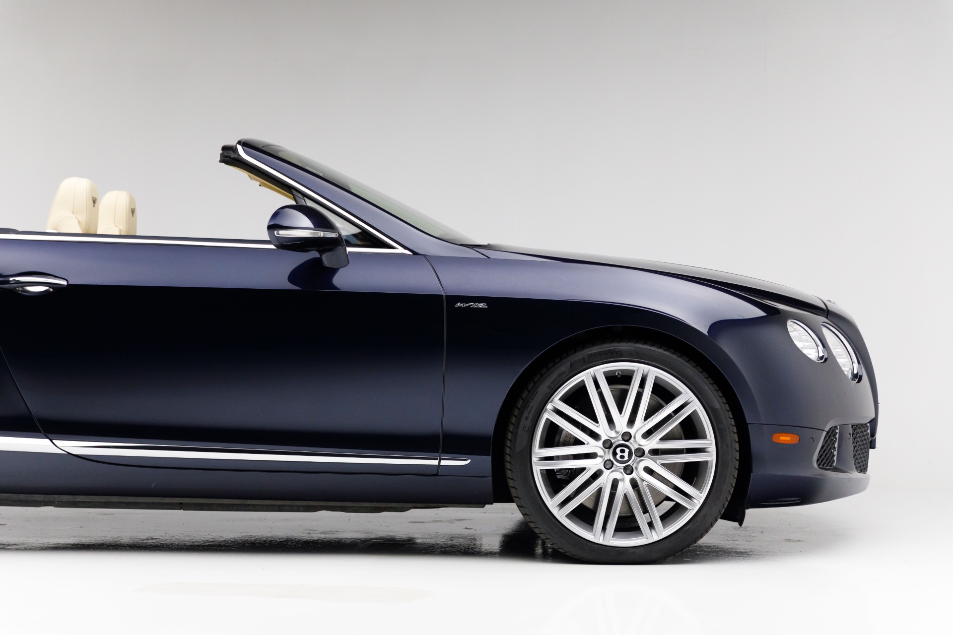 2014 Bentley Continental GTC photo 43