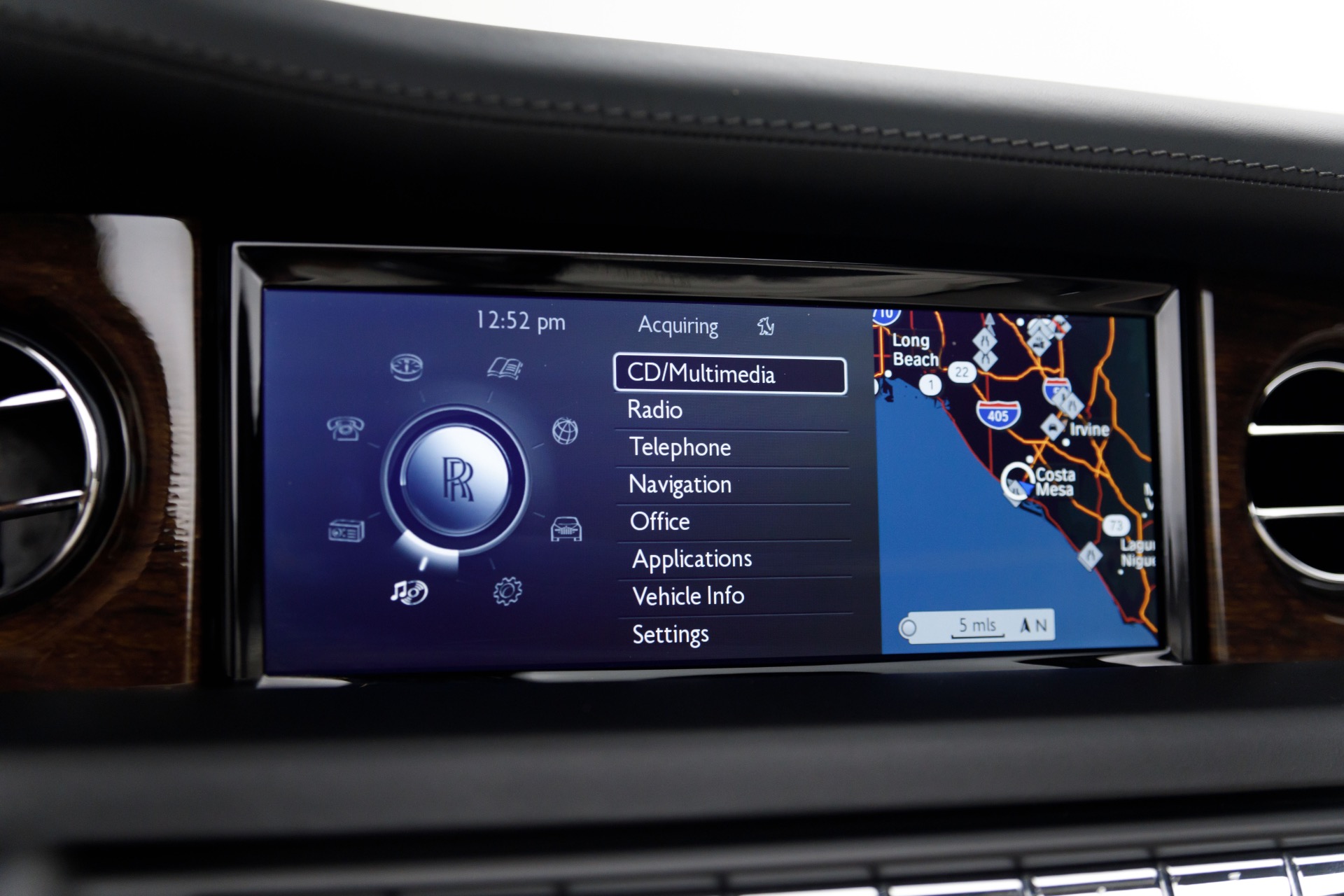 2014 Rolls Royce Phantom Drophead Coupe photo 37